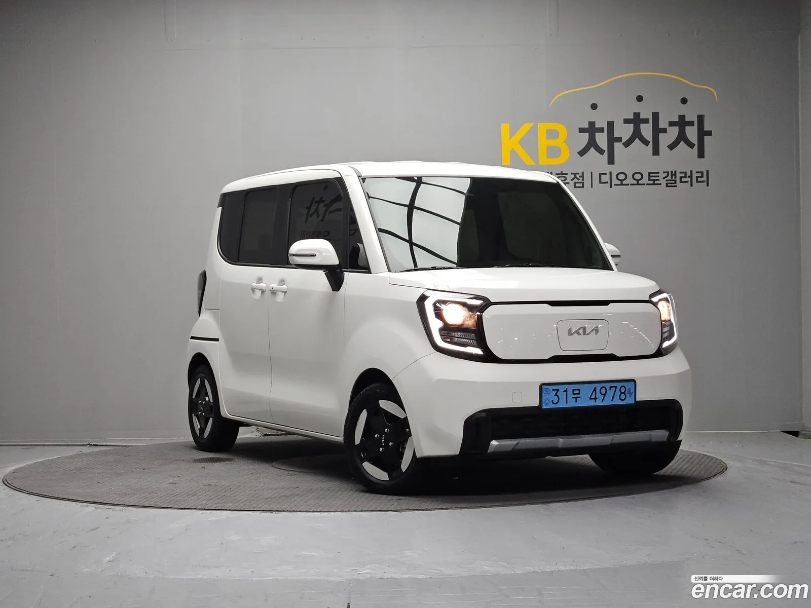 Kia Kia Ray EV 2024 — 15