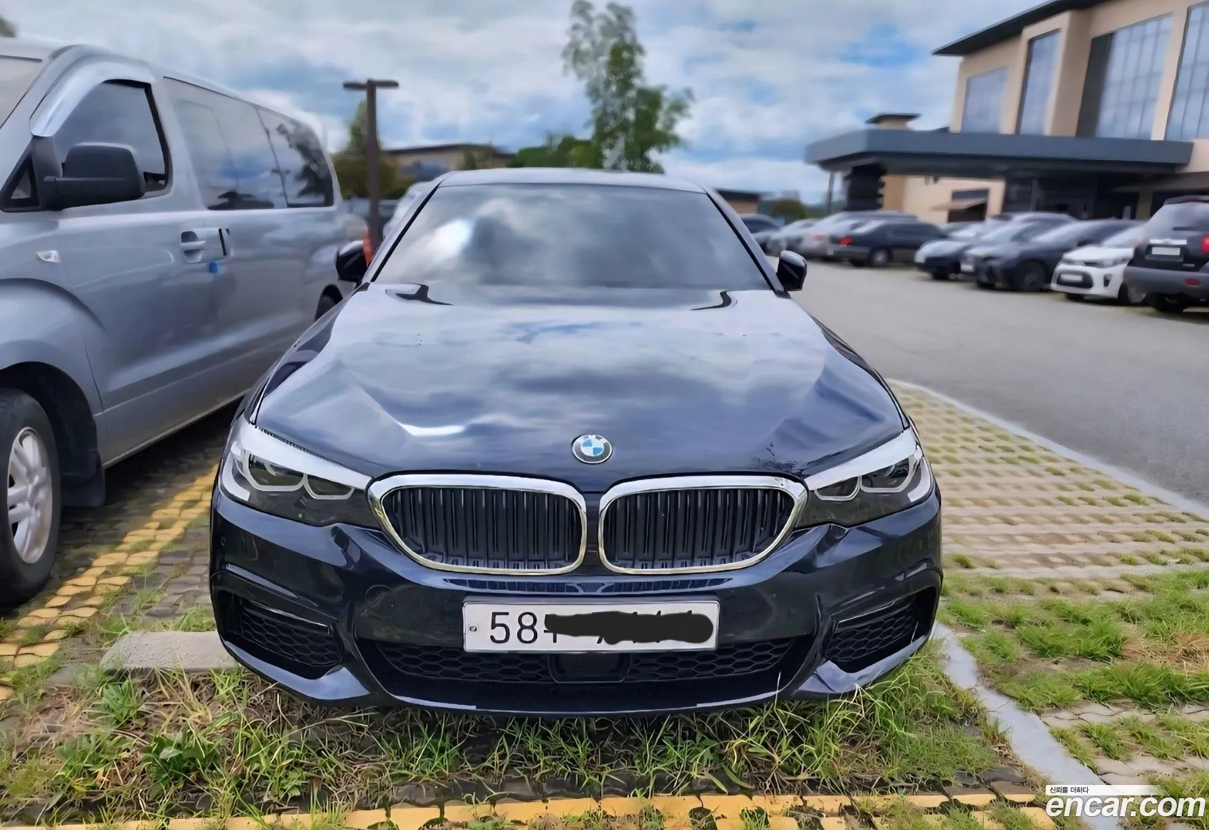 BMW 5 Series 2017 — 5