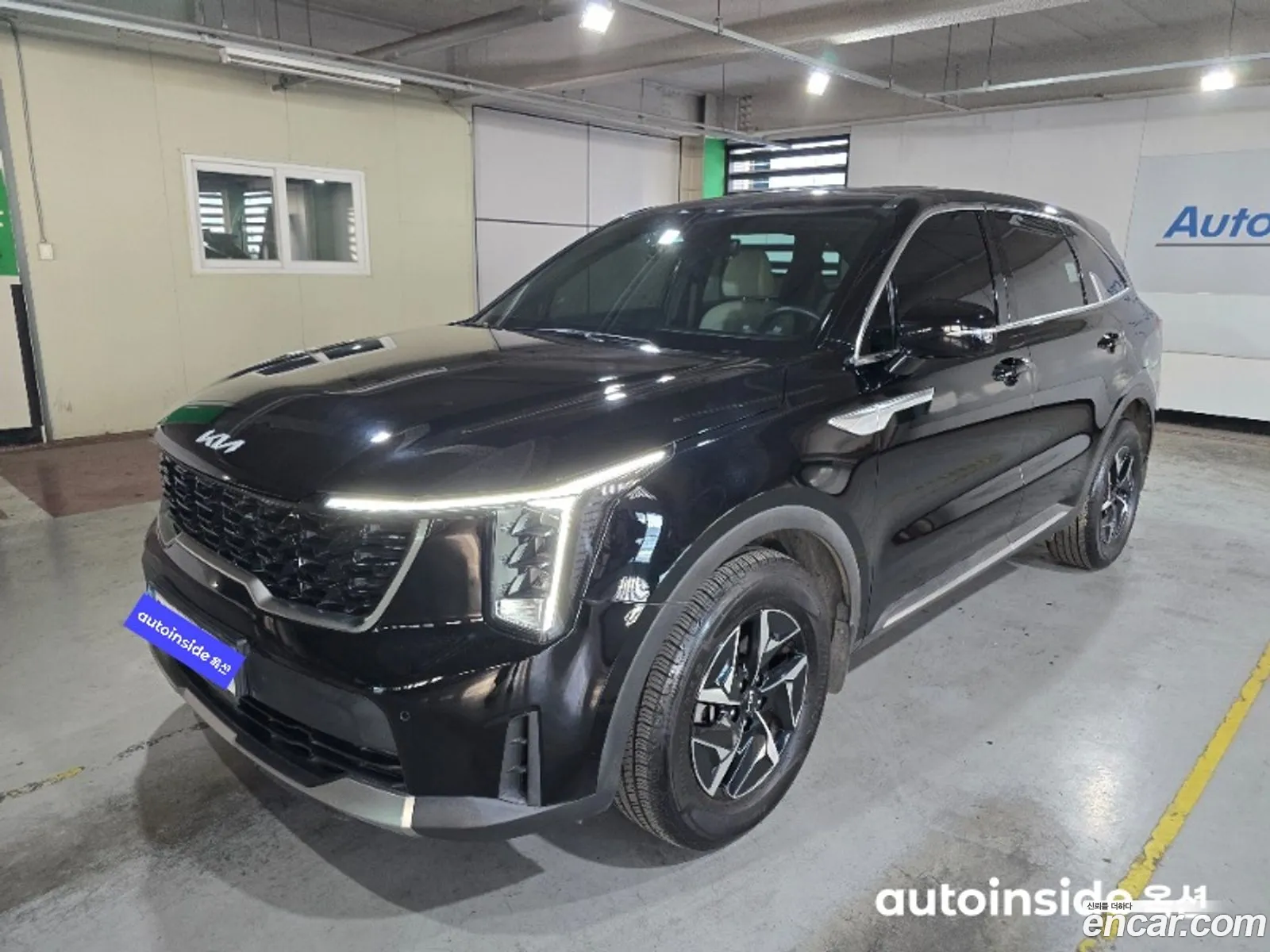 Kia Sorento 2023 — 17