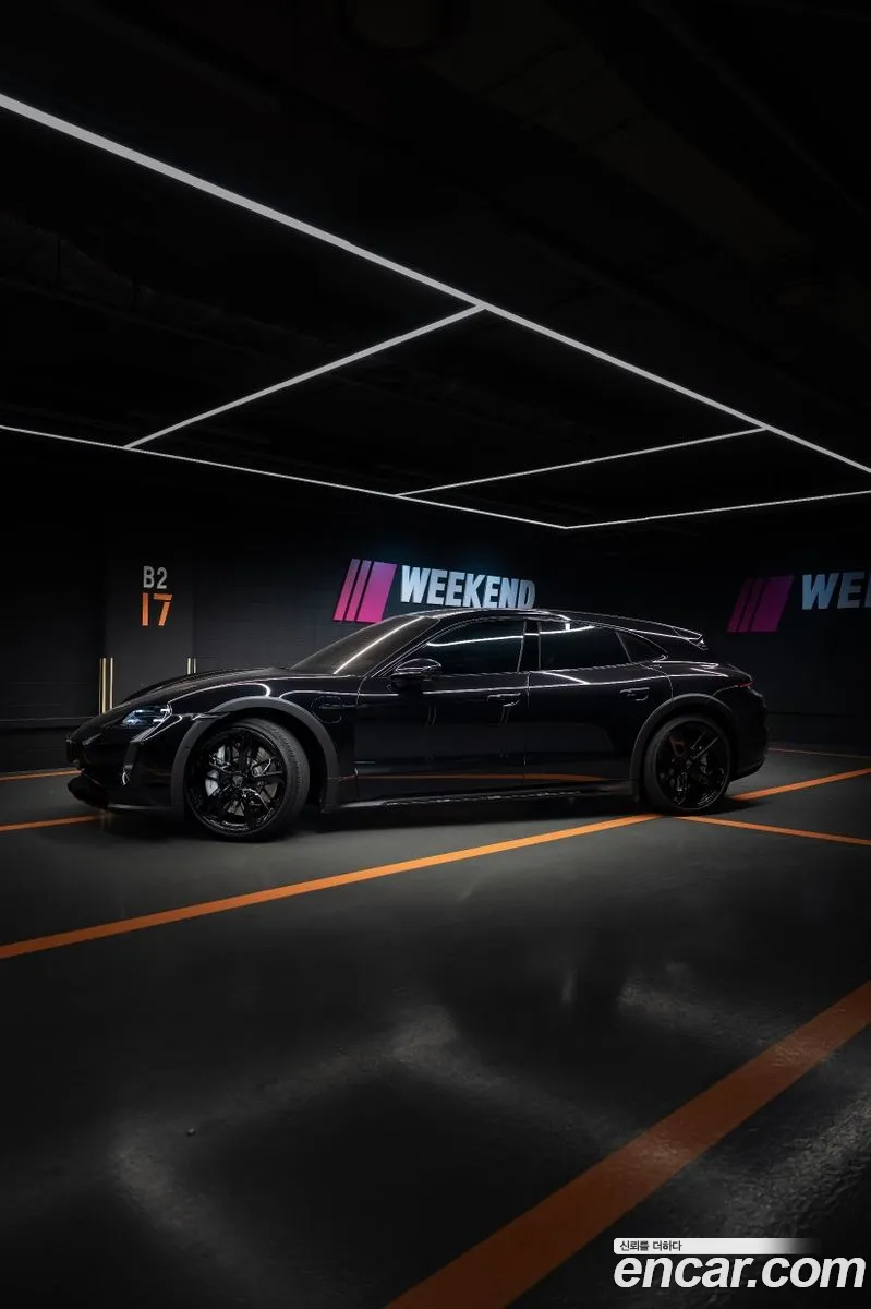 Porsche Taycan 2025 — 8