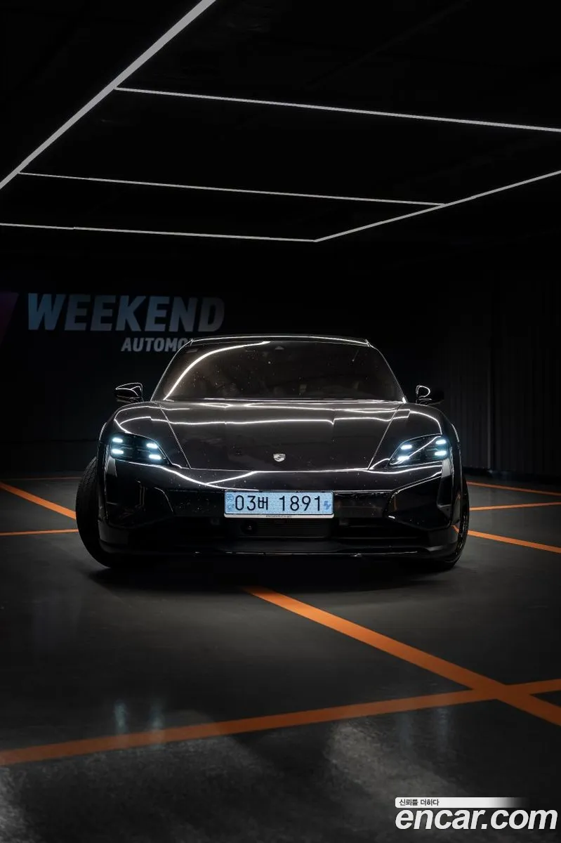 Porsche Taycan 2025 — 10