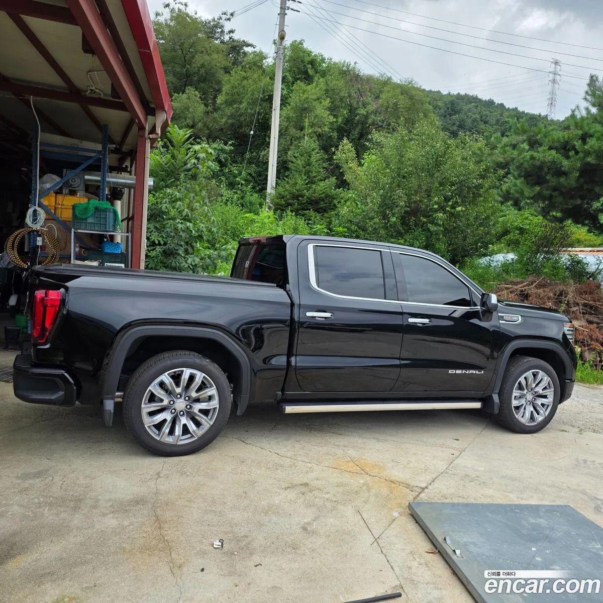 GMC Sierra