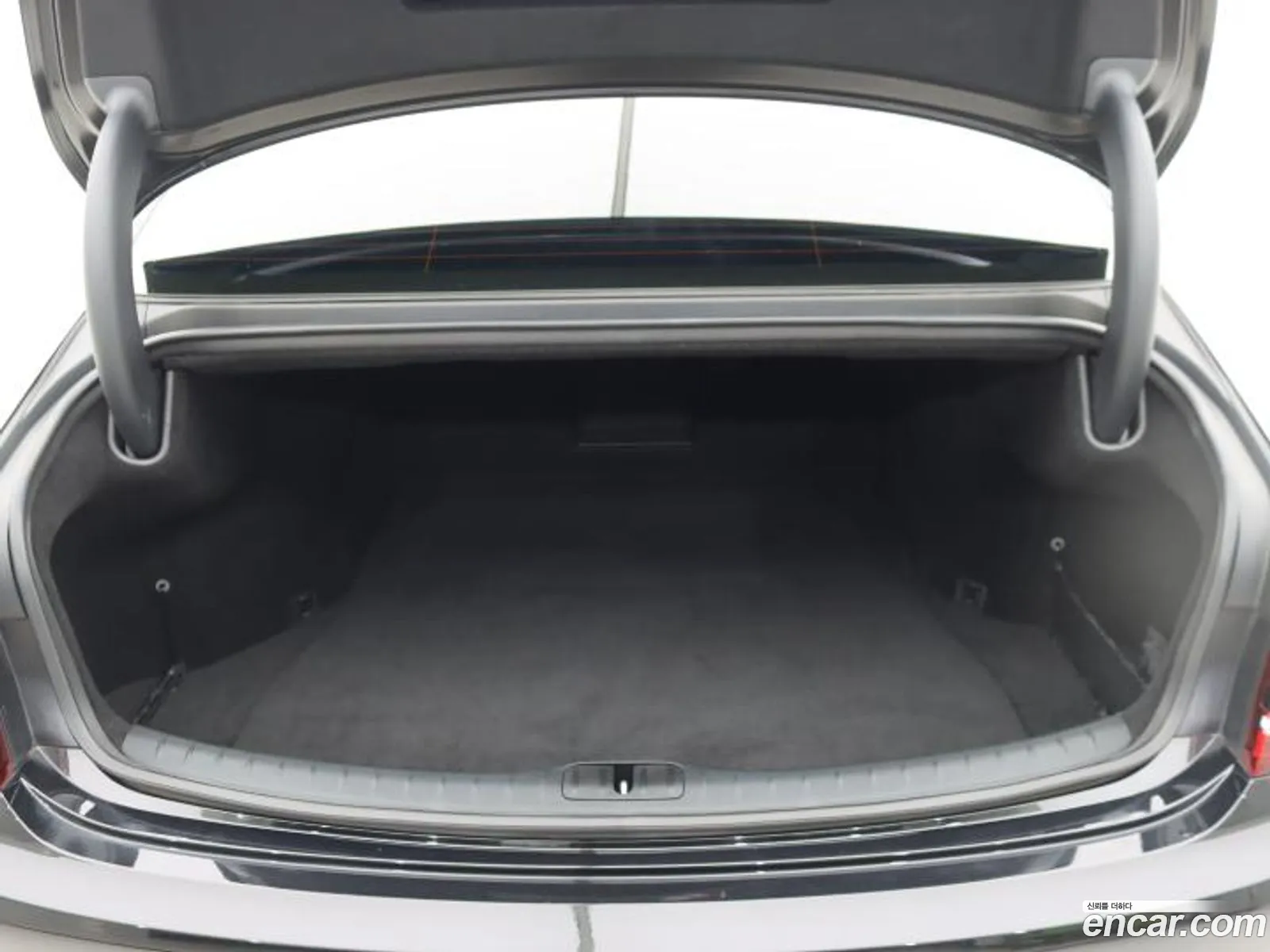 Genesis G80 2023 — 11