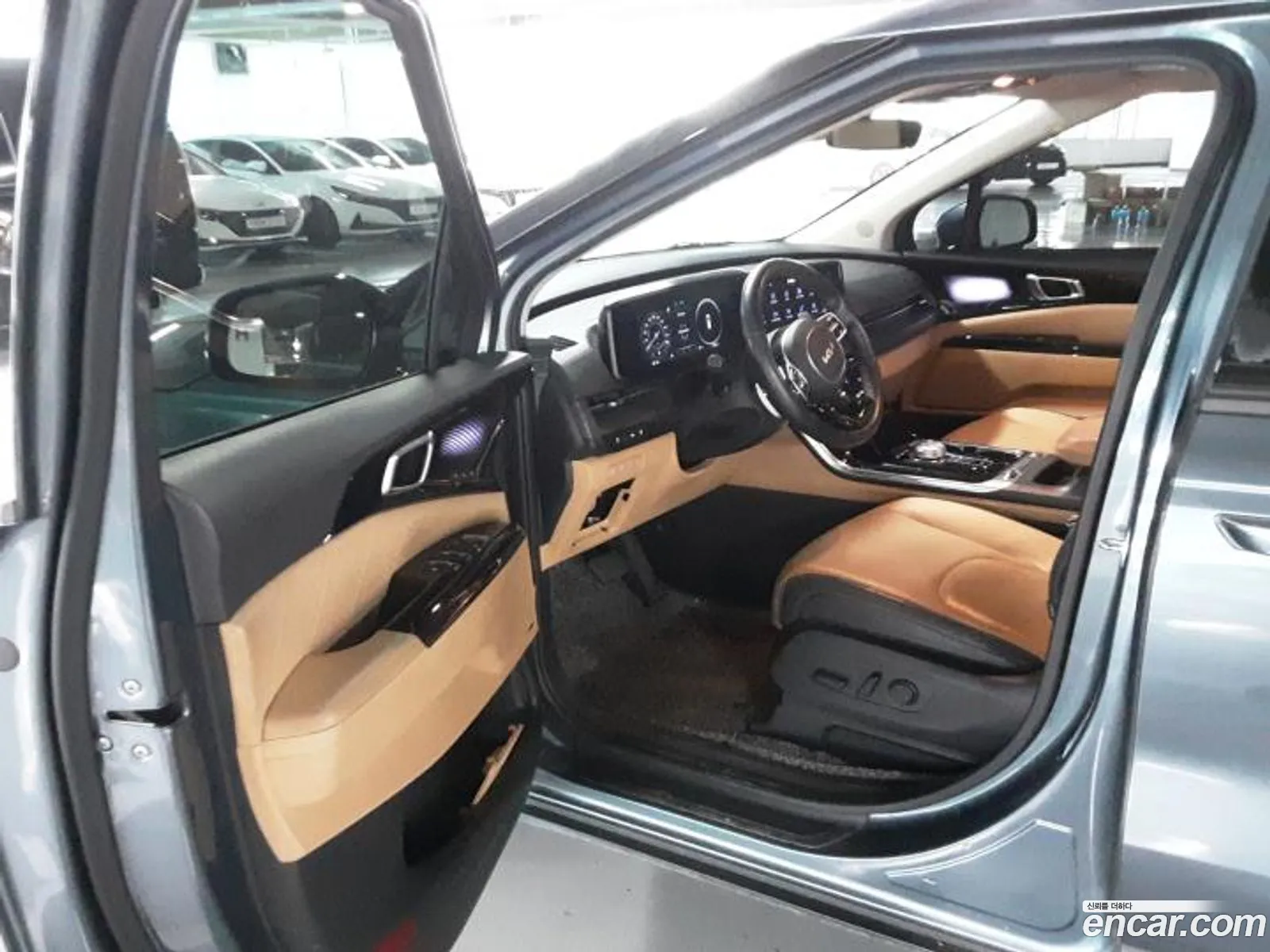 Kia Carnival 2023 — 8