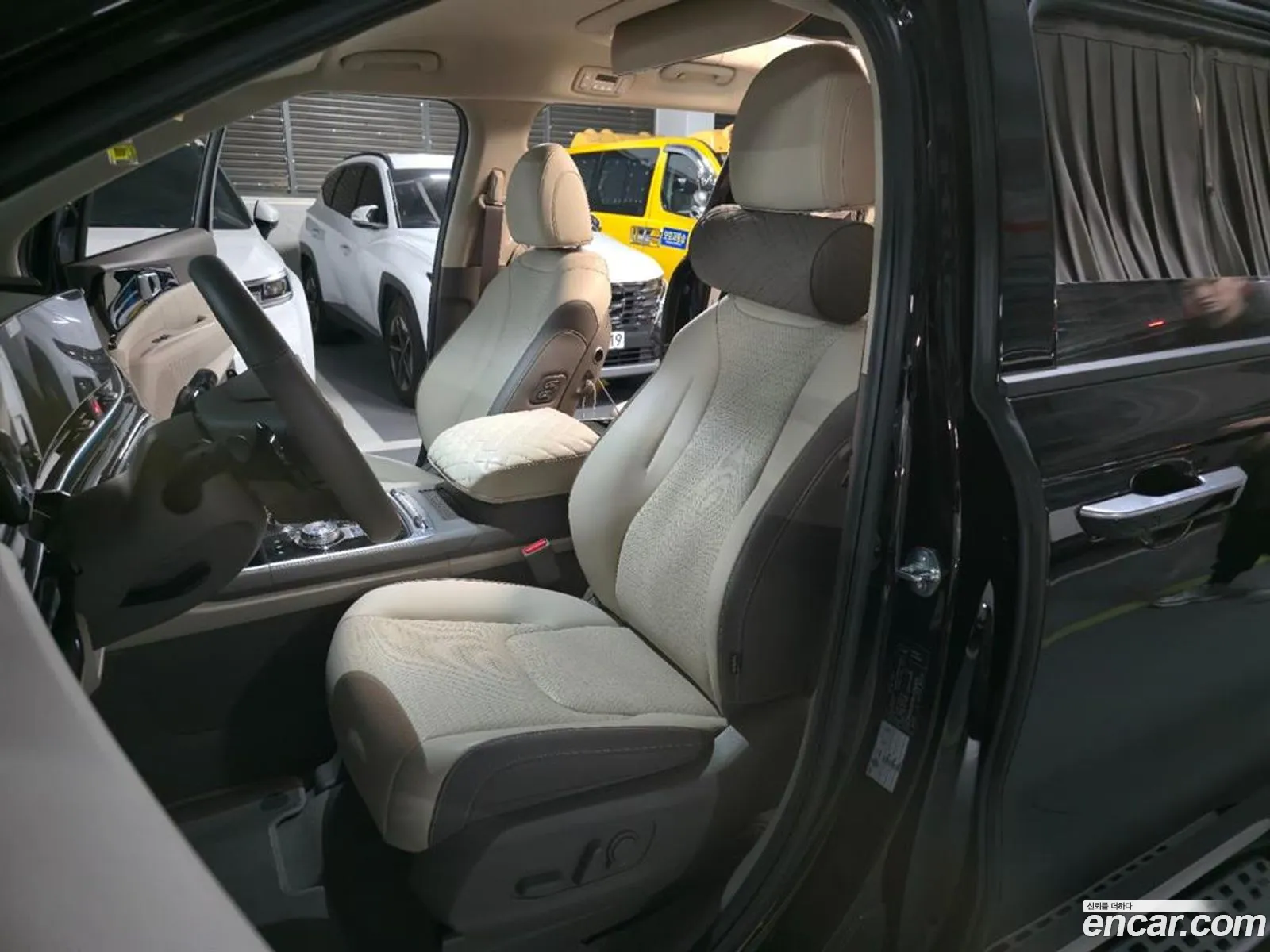 Kia Carnival 2025 — 4