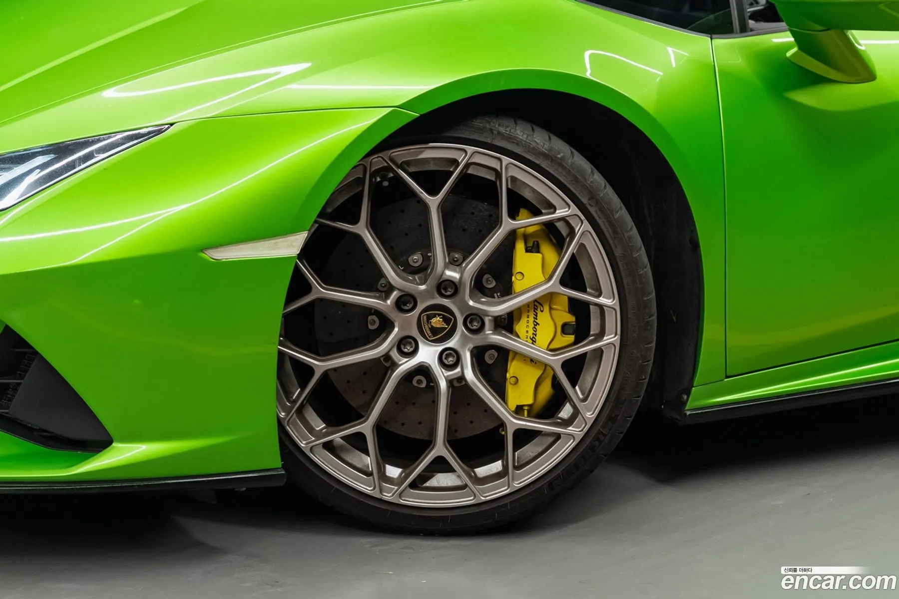 Lamborghini Huracan 2021 — 3