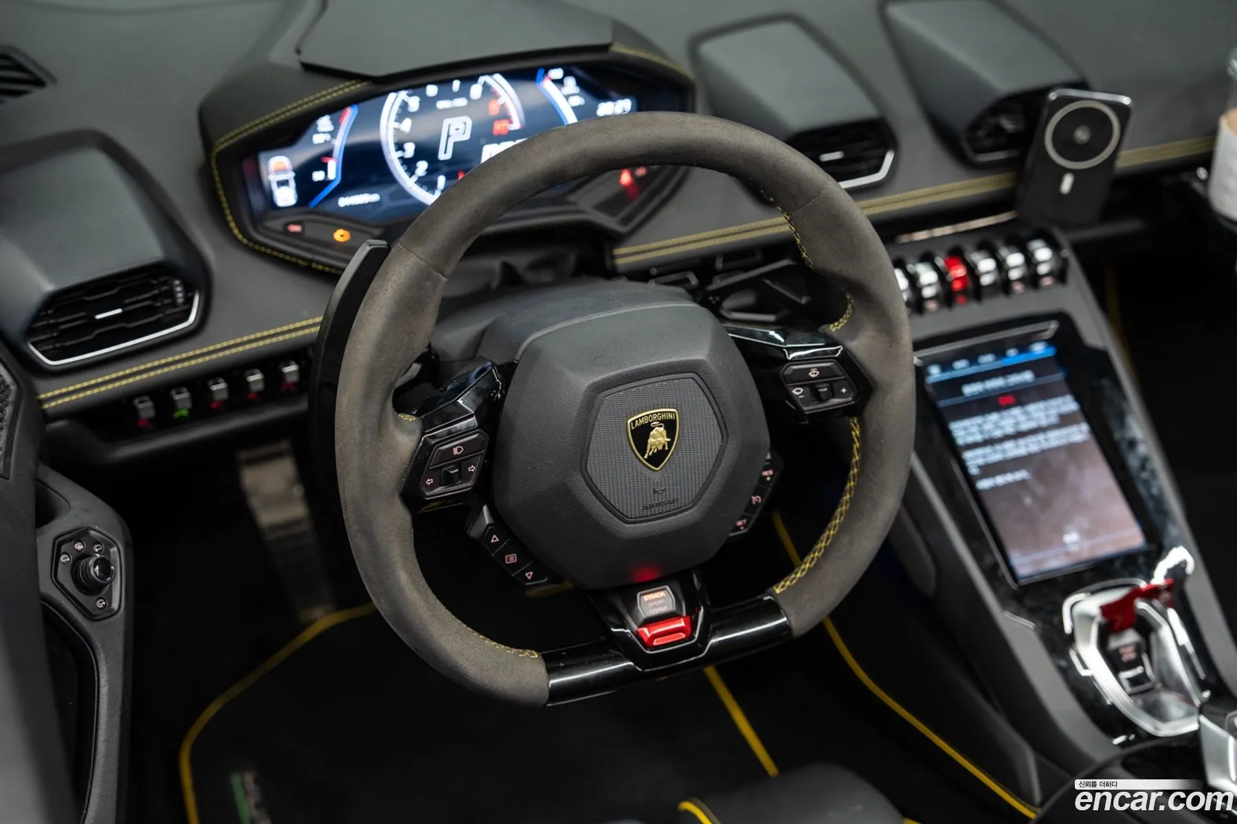 Lamborghini Huracan 2021 — 10
