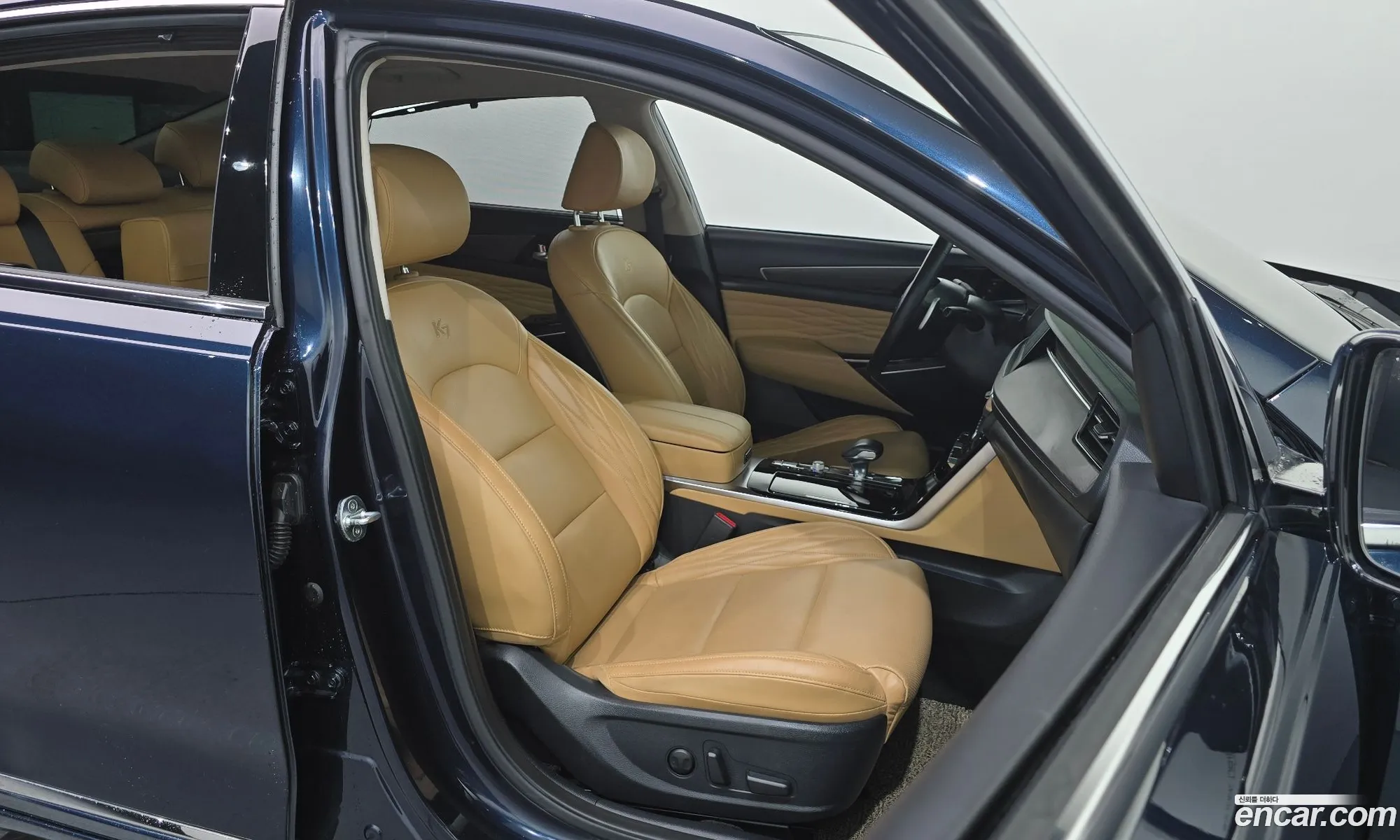 Kia K7 Premier 2020 KNALC41BBLA237805 — 8