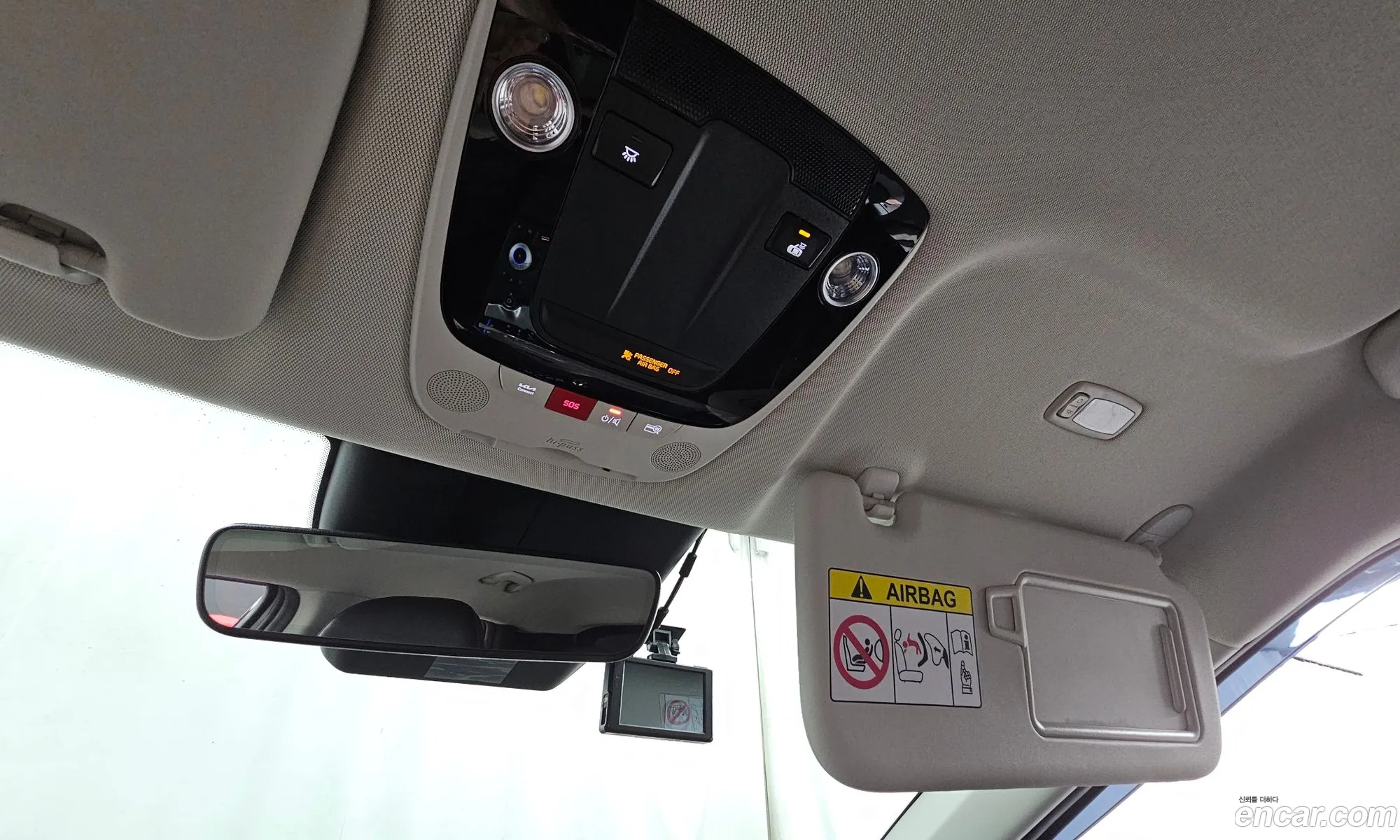 Kia EV6 2023 KNAC381AFPA133694 — 12