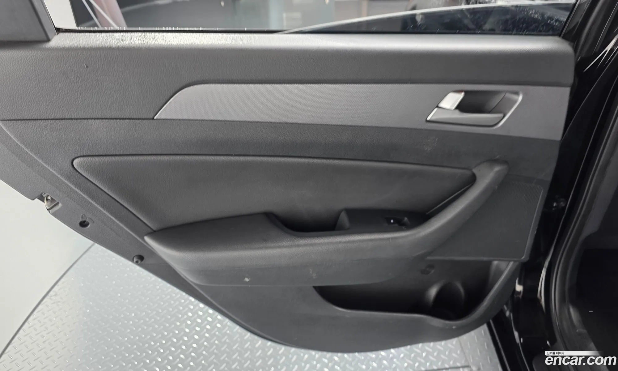 Hyundai LF Sonata 2016 KMHE241CBGA235014 — 22