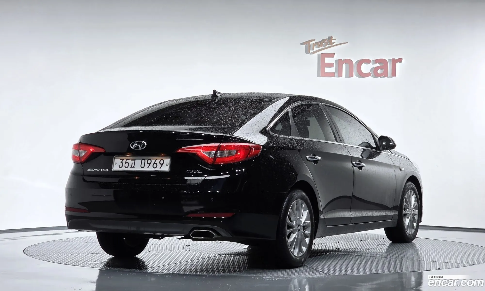 Hyundai LF Sonata 2016 KMHE241CBGA235014 — 27