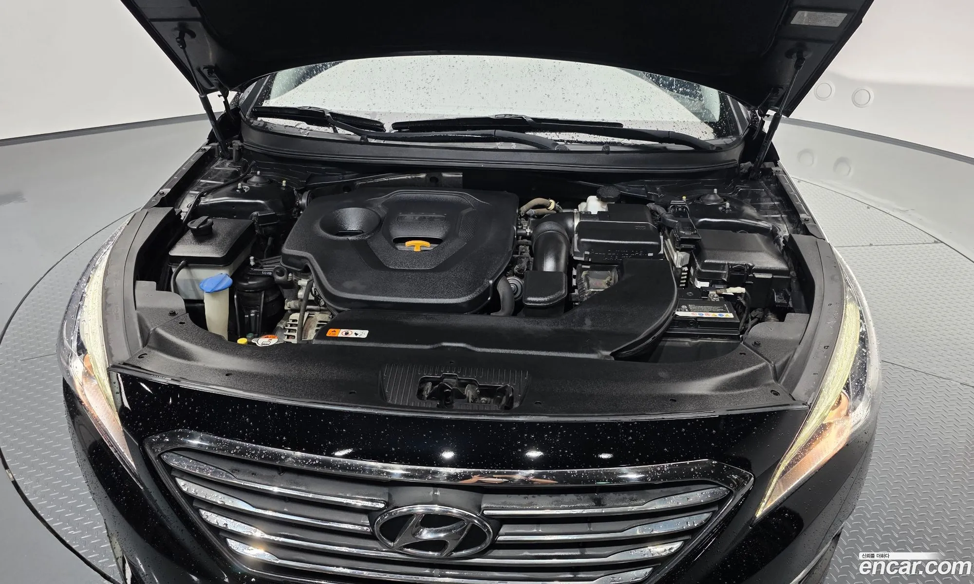 Hyundai LF Sonata 2016 KMHE241CBGA235014 — 10