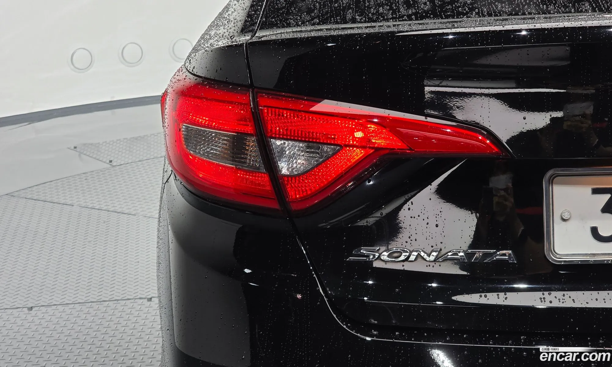 Hyundai LF Sonata 2016 KMHE241CBGA235014 — 12