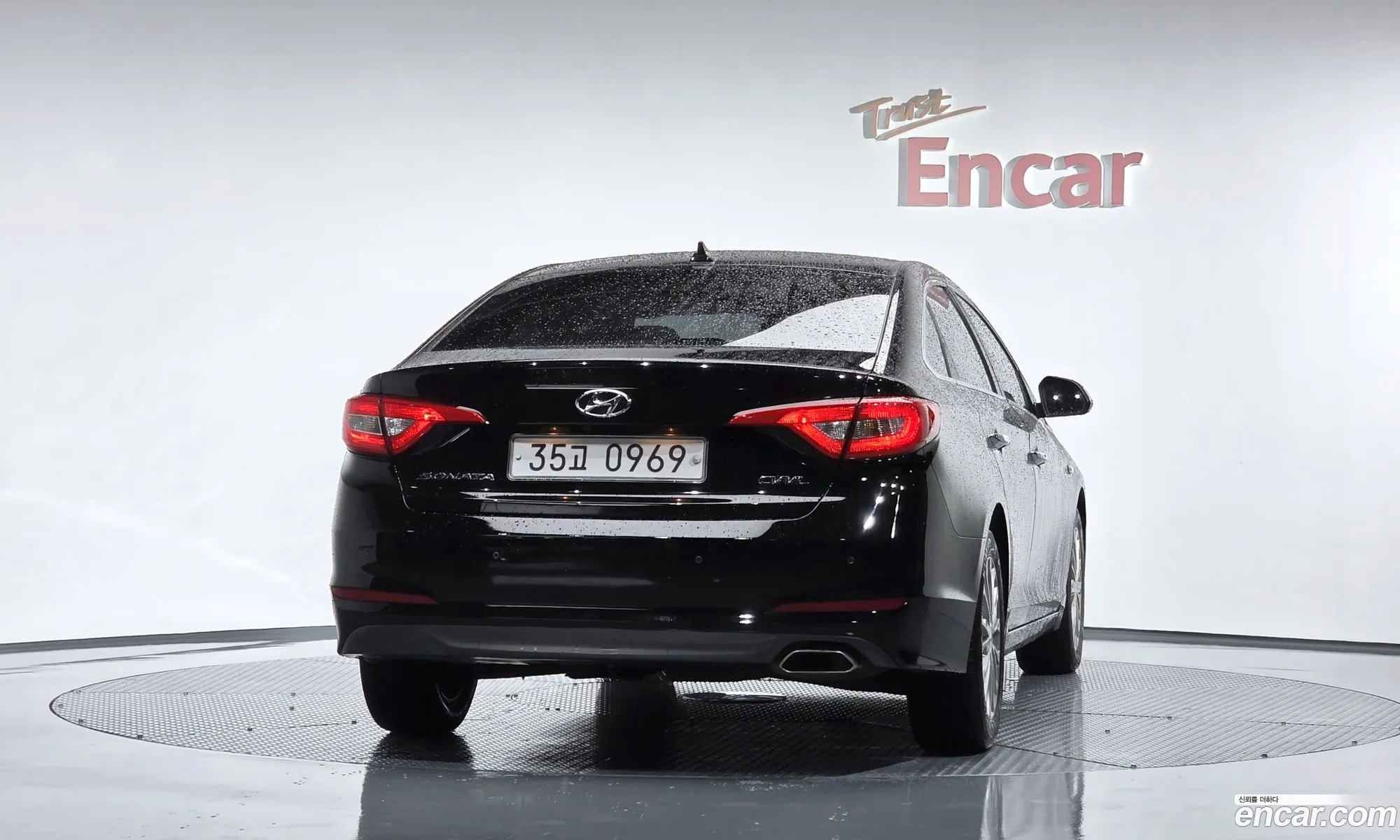 Hyundai LF Sonata 2016 KMHE241CBGA235014 — 15