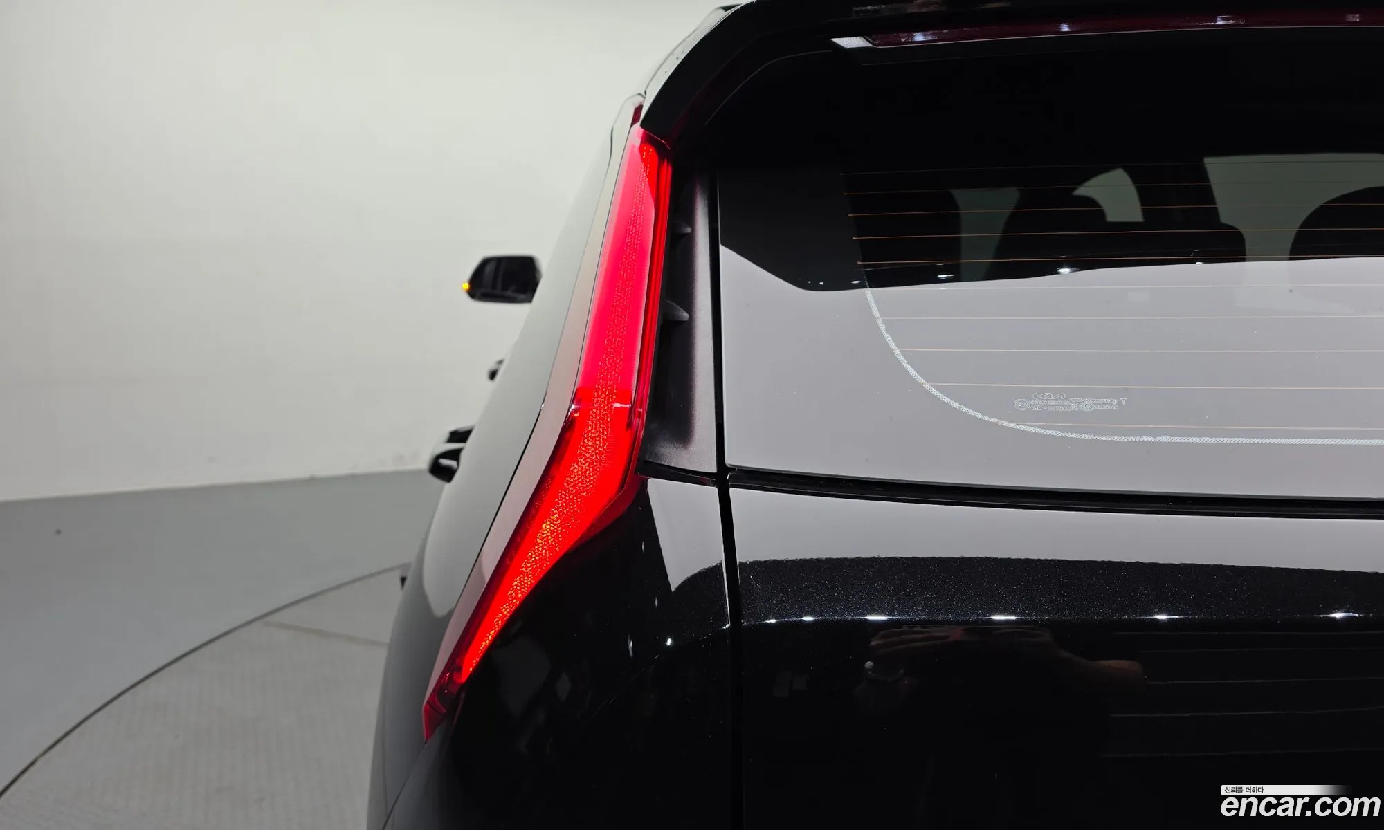 Kia Niro EV 2023 — 28