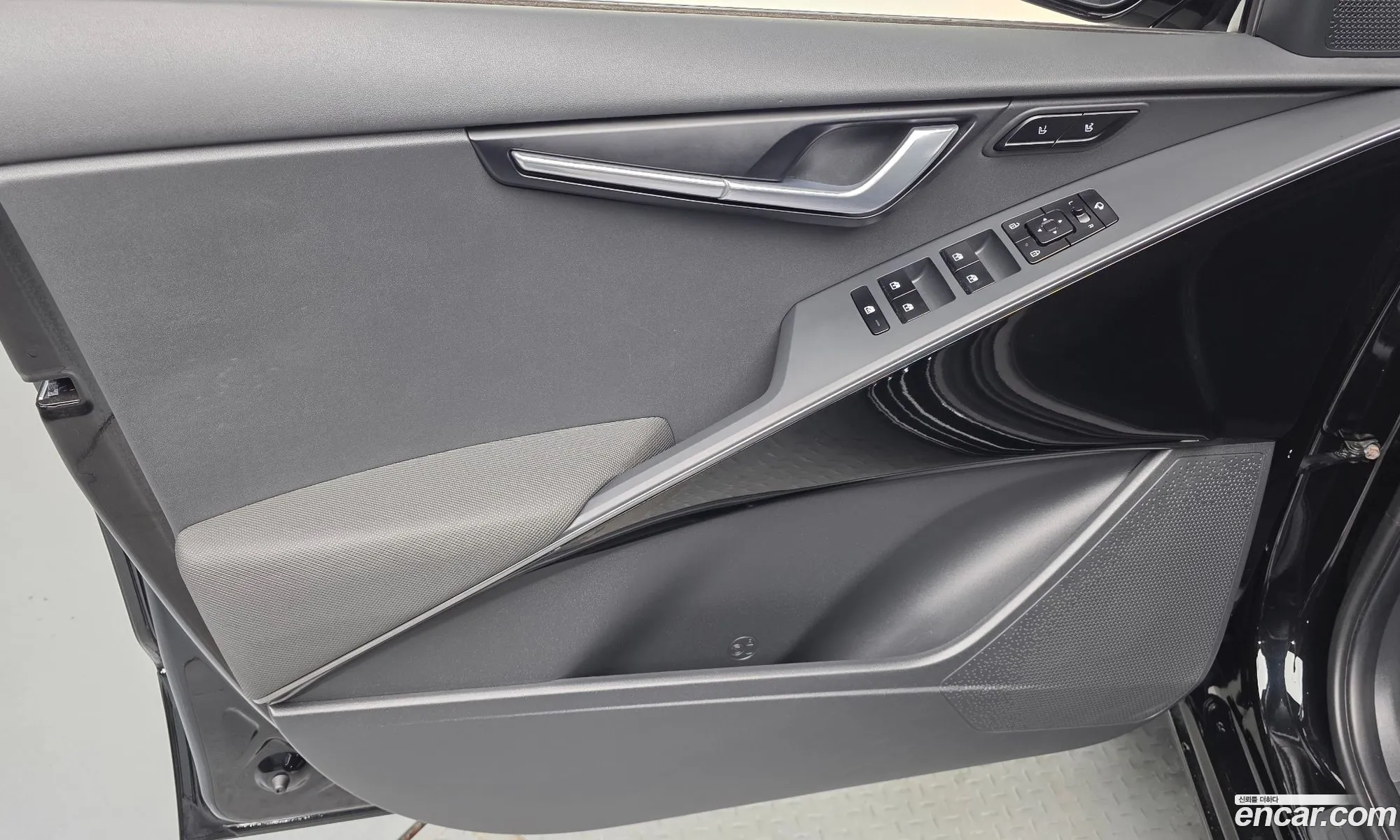Kia Niro EV 2023 — 34