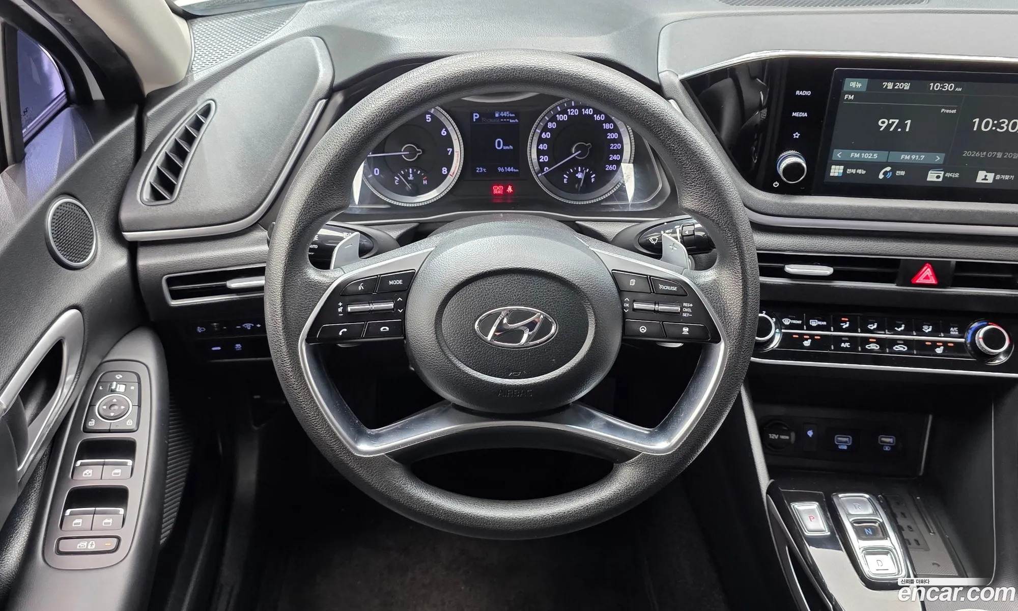 Hyundai Sonata 2019 — 19