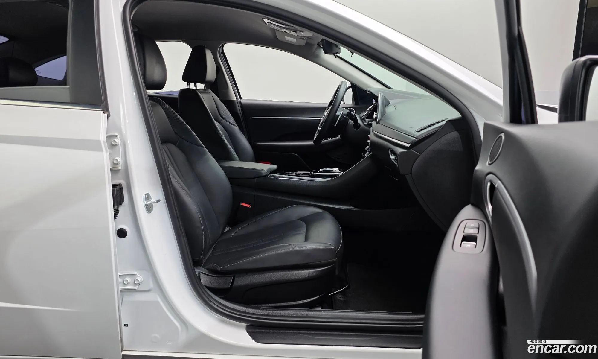 Hyundai Sonata 2019 — 16