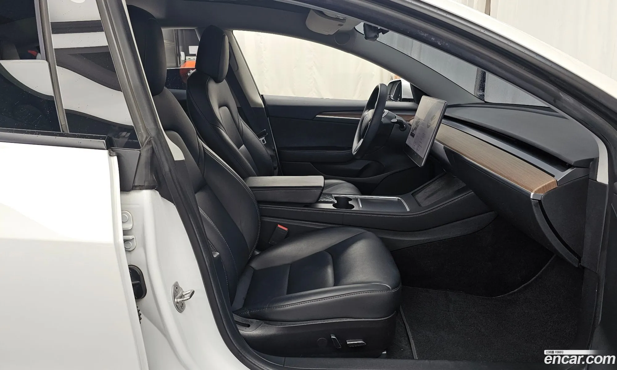 Tesla Model 3 2022 5YJ3E1EB6NF151450 — 2