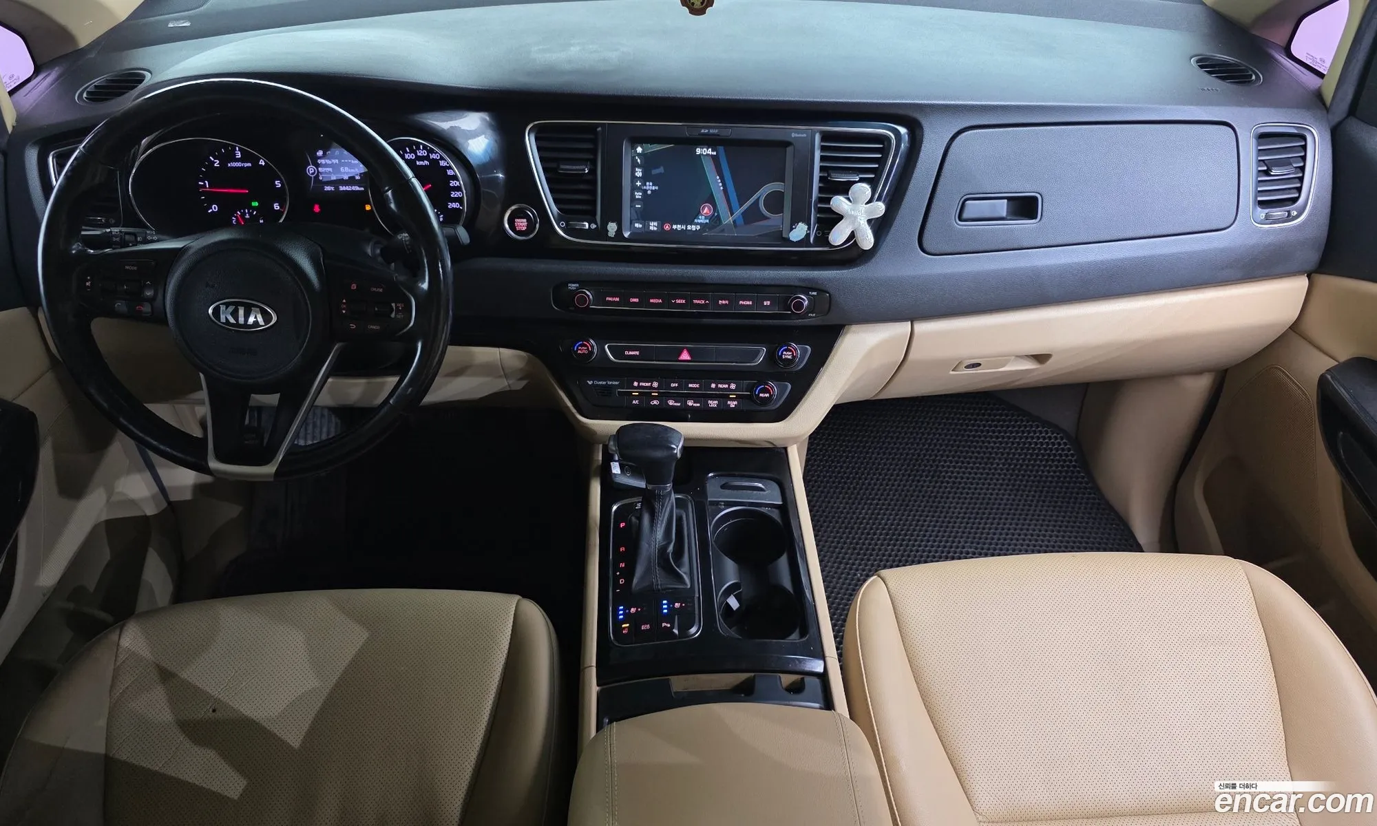 Kia Carnival 2017 — 6