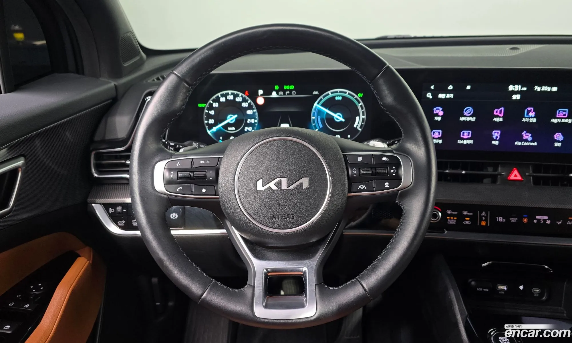 Kia Sportage Hybrid 2023 — 28