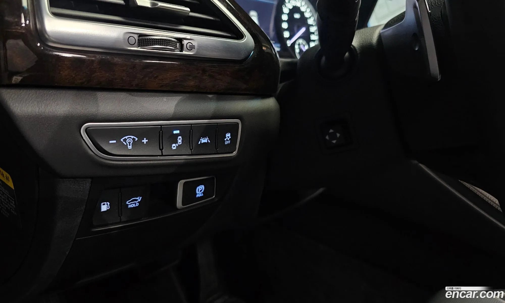 Genesis G90 2021 KMHG141DDMU095662 — 13