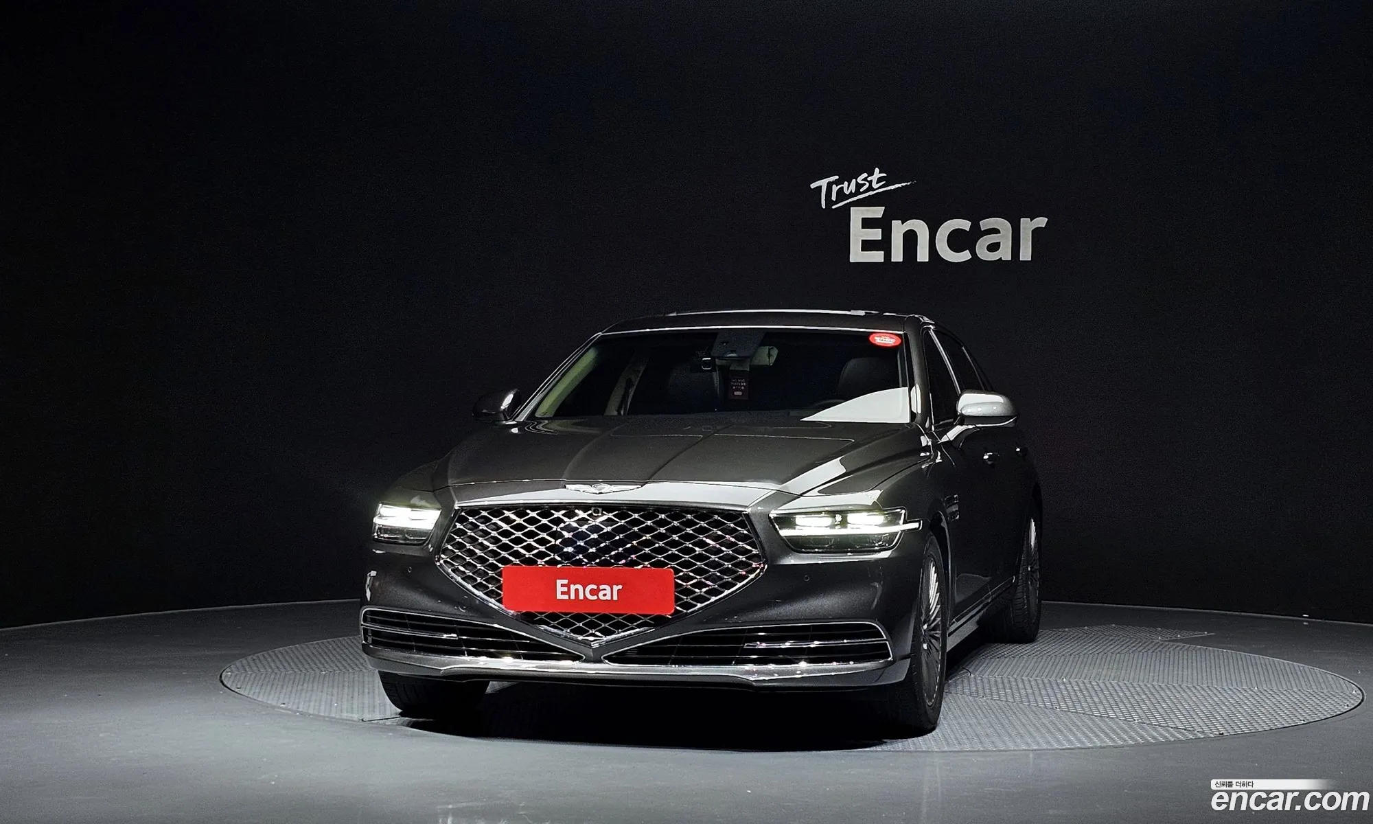 Genesis G90 2021 KMHG141DDMU095662 — 4