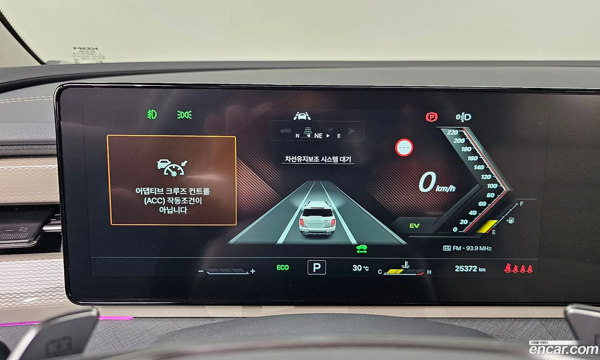 KG Mobility (SsangYong) Torres 2025 KPBPH3D21TP108963 — 8