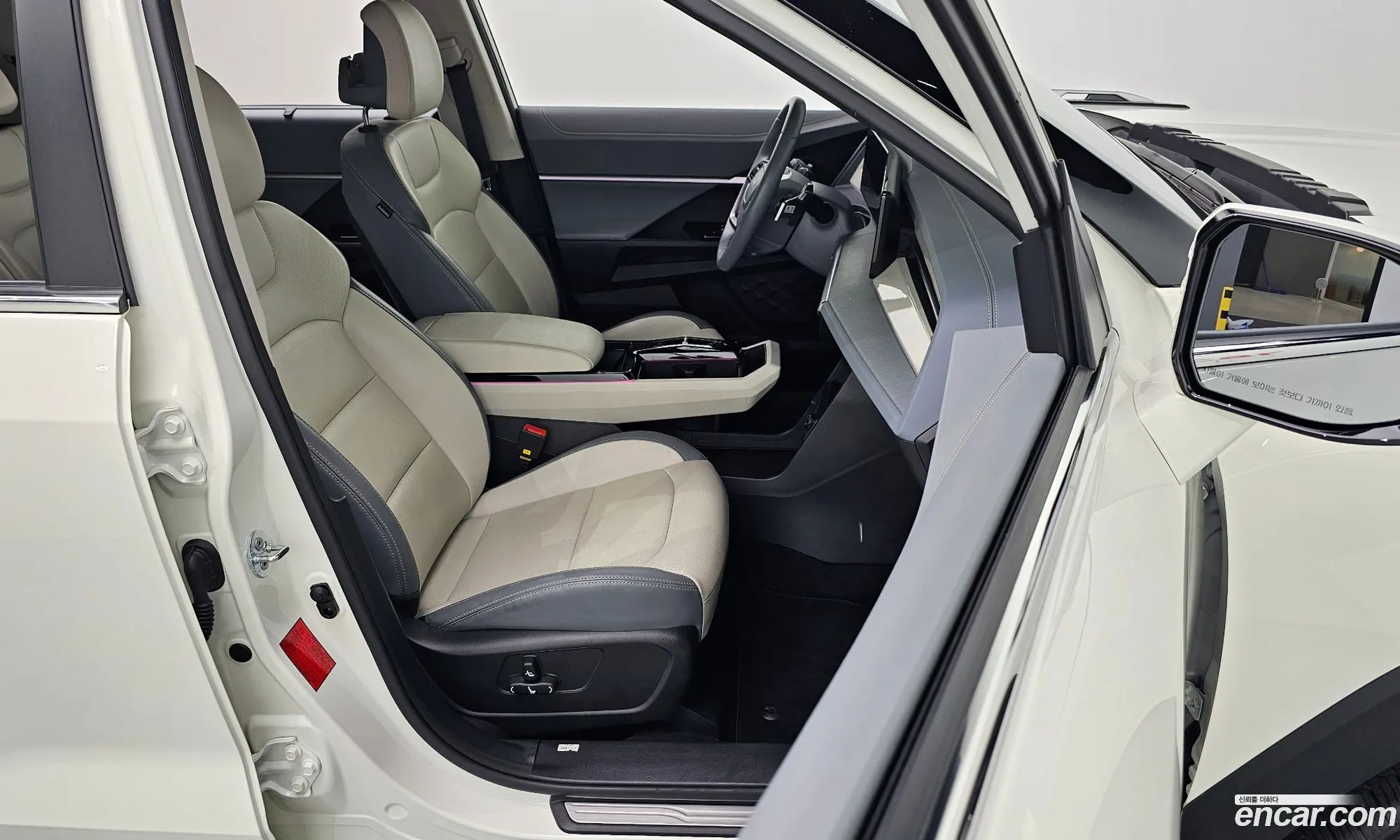 KG Mobility (SsangYong) Torres 2025 KPBPH3D21TP108963 — 3