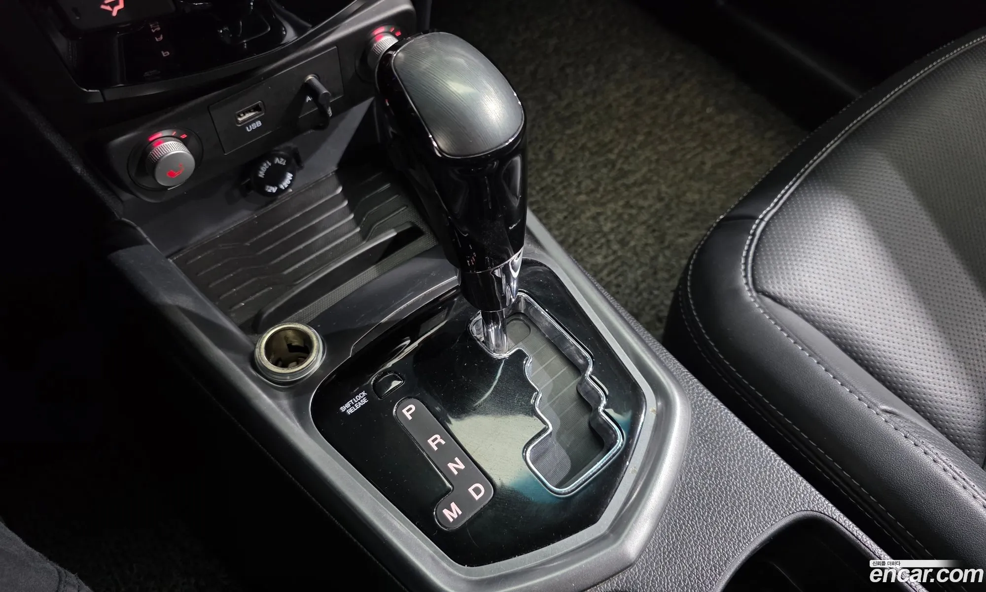 KG Mobility (SsangYong) Tivoli Armour