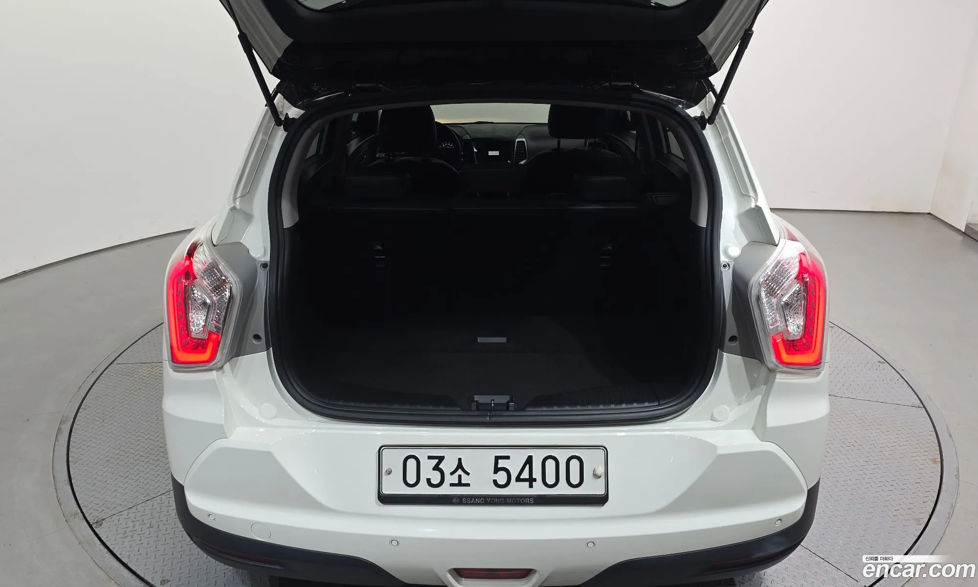 KG Mobility (SsangYong) Tivoli Armour 2018 — 29