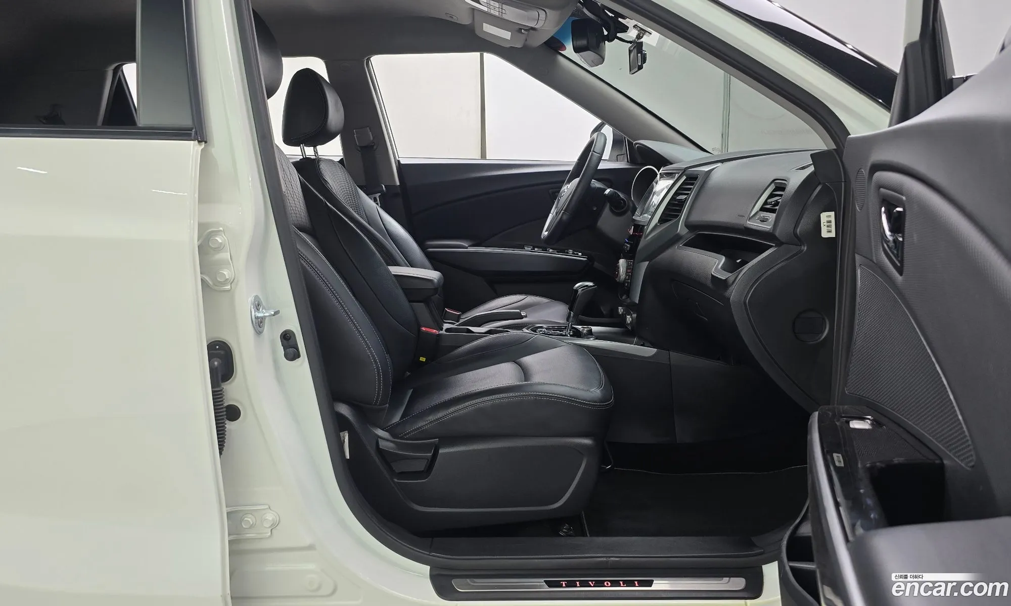 KG Mobility (SsangYong) Tivoli Armour 2018 — 8