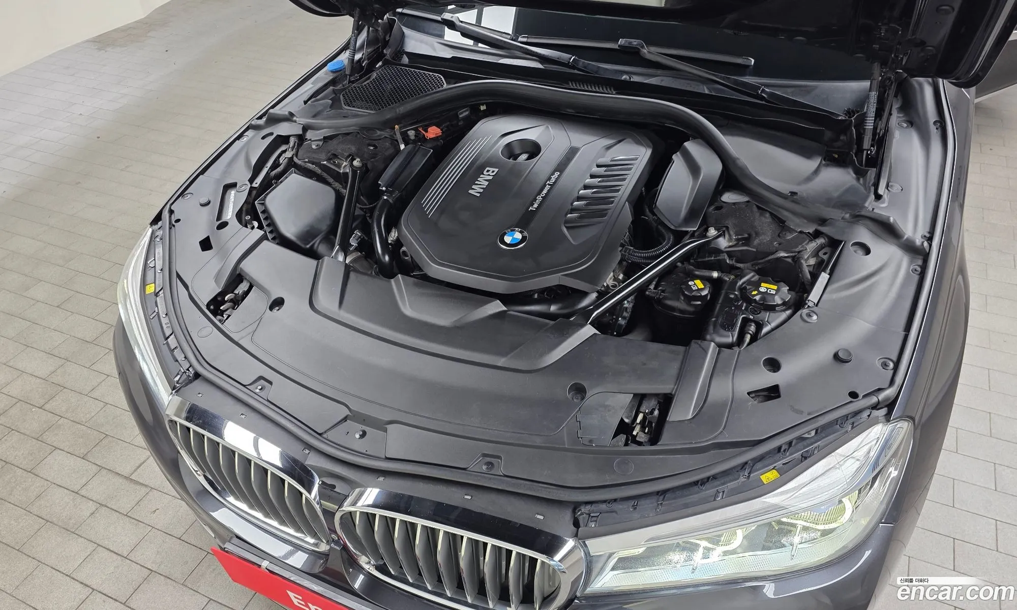 BMW 7 Series 2016 WBA7E4106GGU98368 — 2