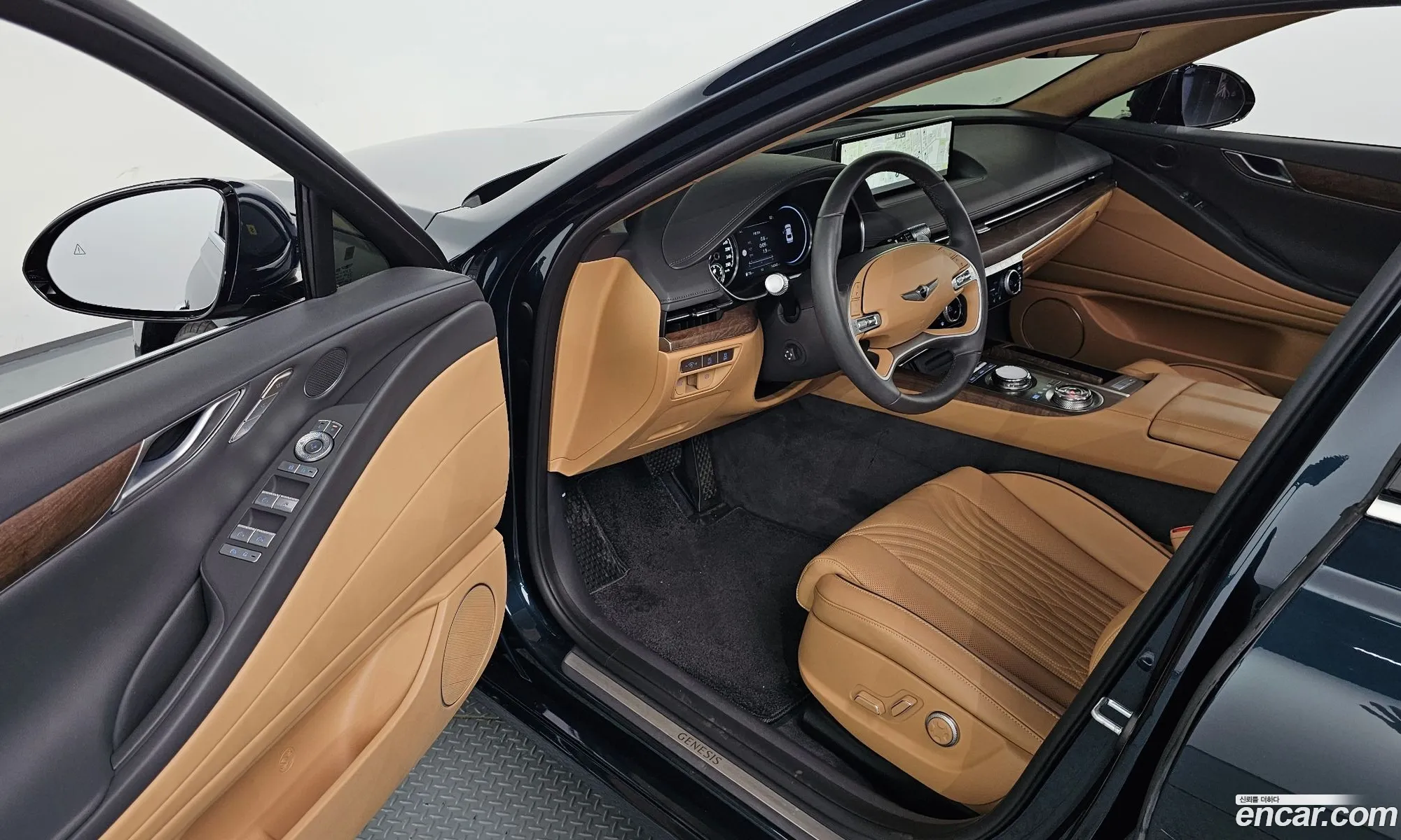 Genesis G80 2023 KMTGB41CDRU200040 — 7