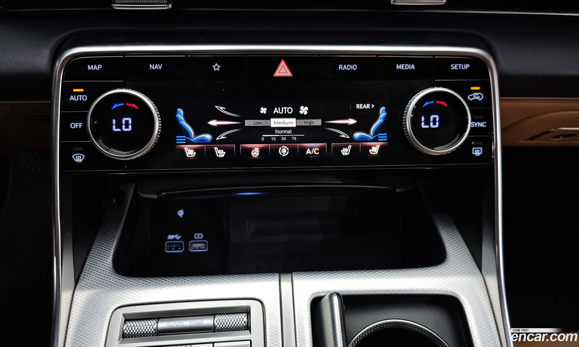 Genesis GV80 2021 KMTHA81BDNU082685 — 14