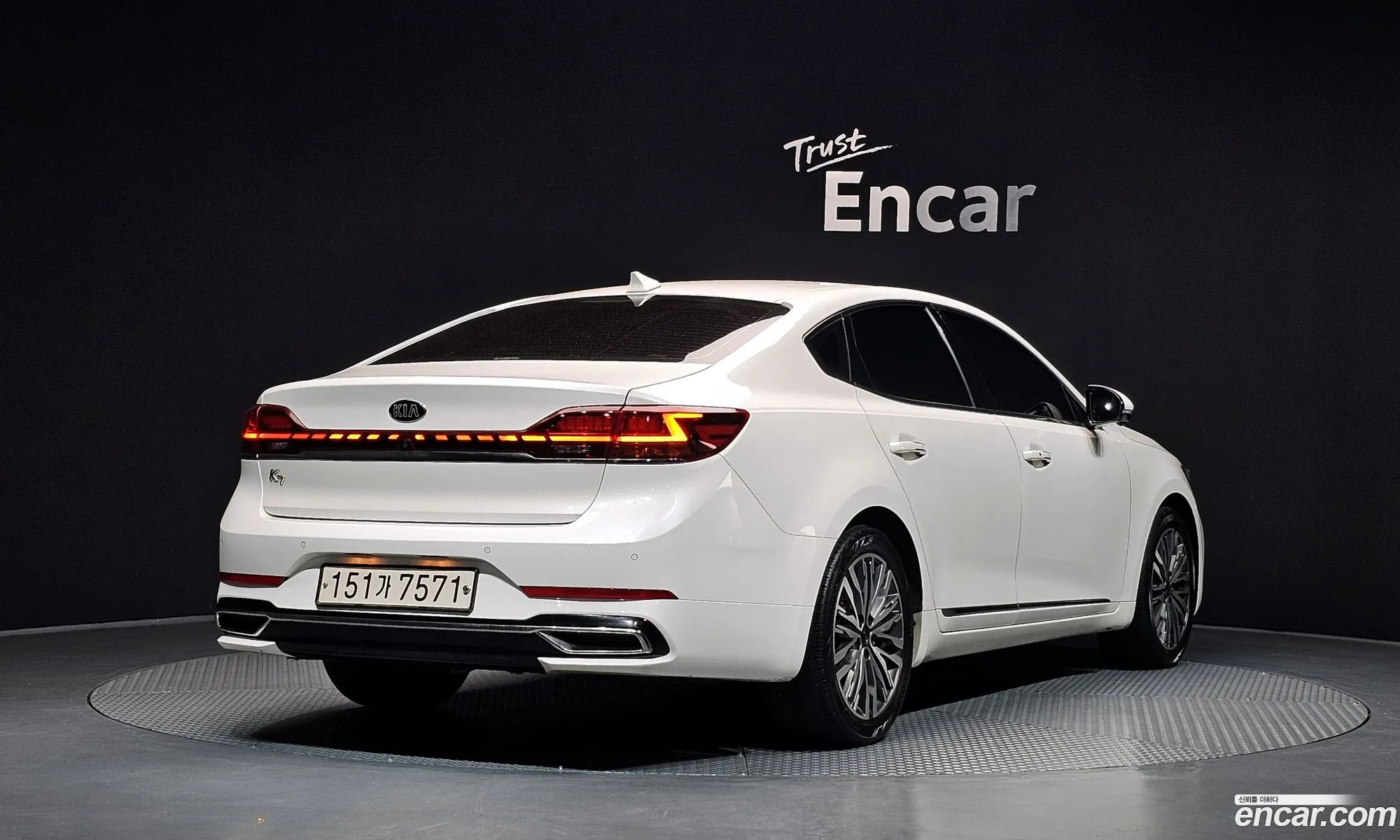Kia K7 Premier 2019 KNALC41BBLA200355 — 18