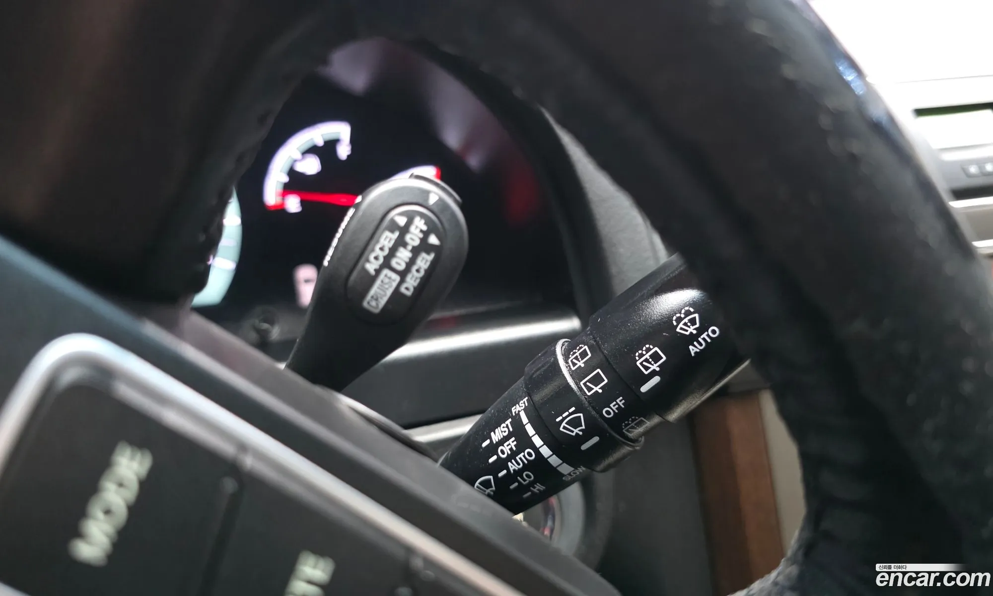KG Mobility (SsangYong) Rexton W 2013 KPBFA3AN1EP330012 — 31