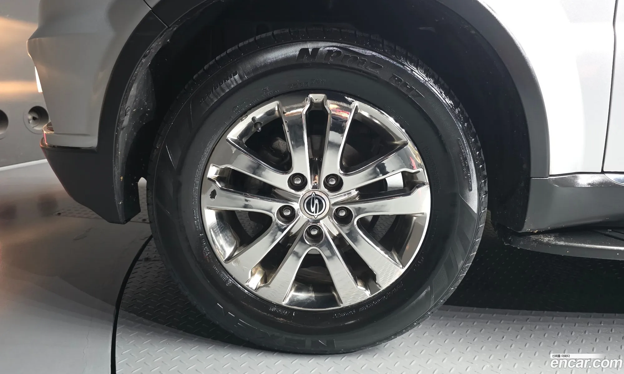 KG Mobility (SsangYong) Rexton W 2013 KPBFA3AN1EP330012 — 25