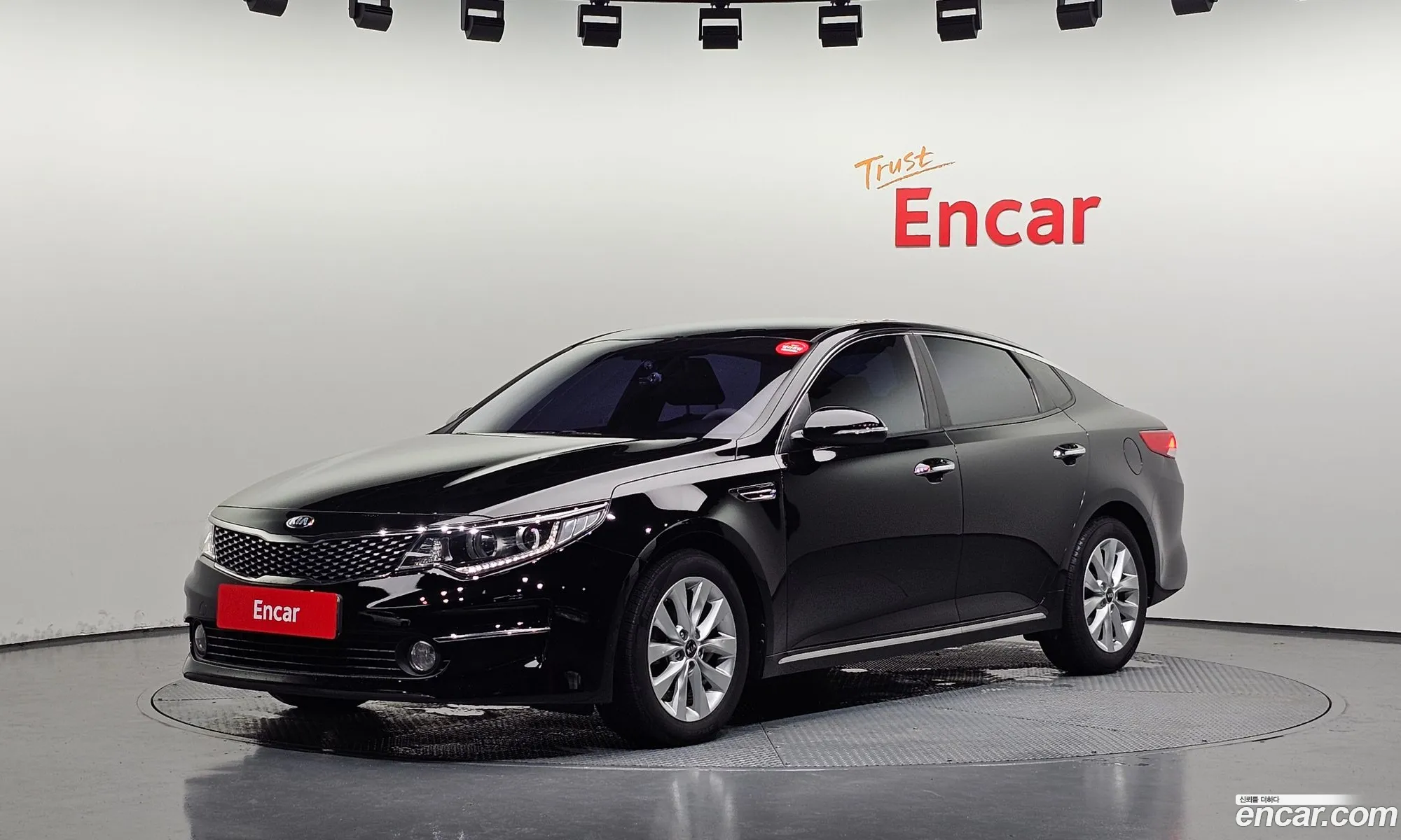 Kia K5 2016 KNAGX411BGA060688 — 4