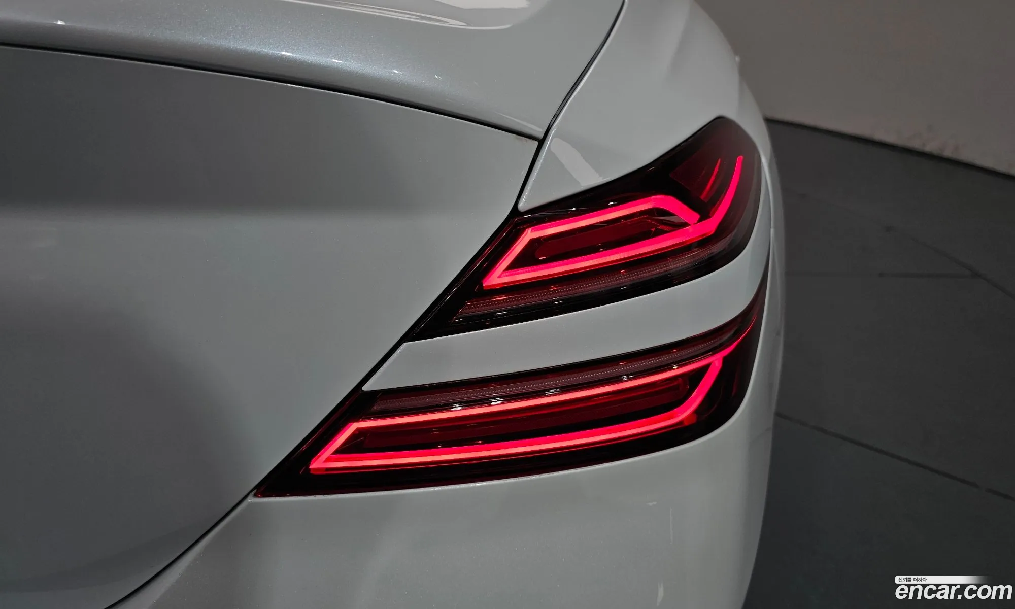 Genesis G70 2021 KMTG341ABMU094104 — 13