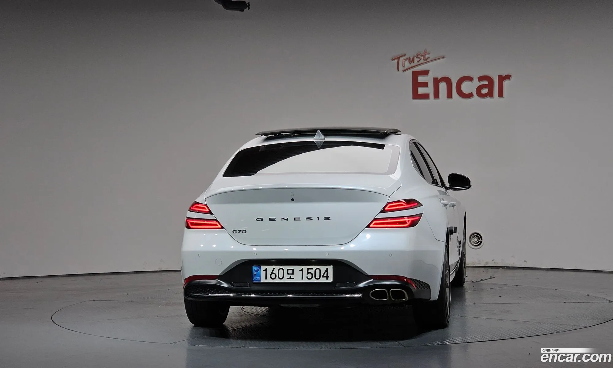 Genesis G70 2021 KMTG341ABMU094104 — 11
