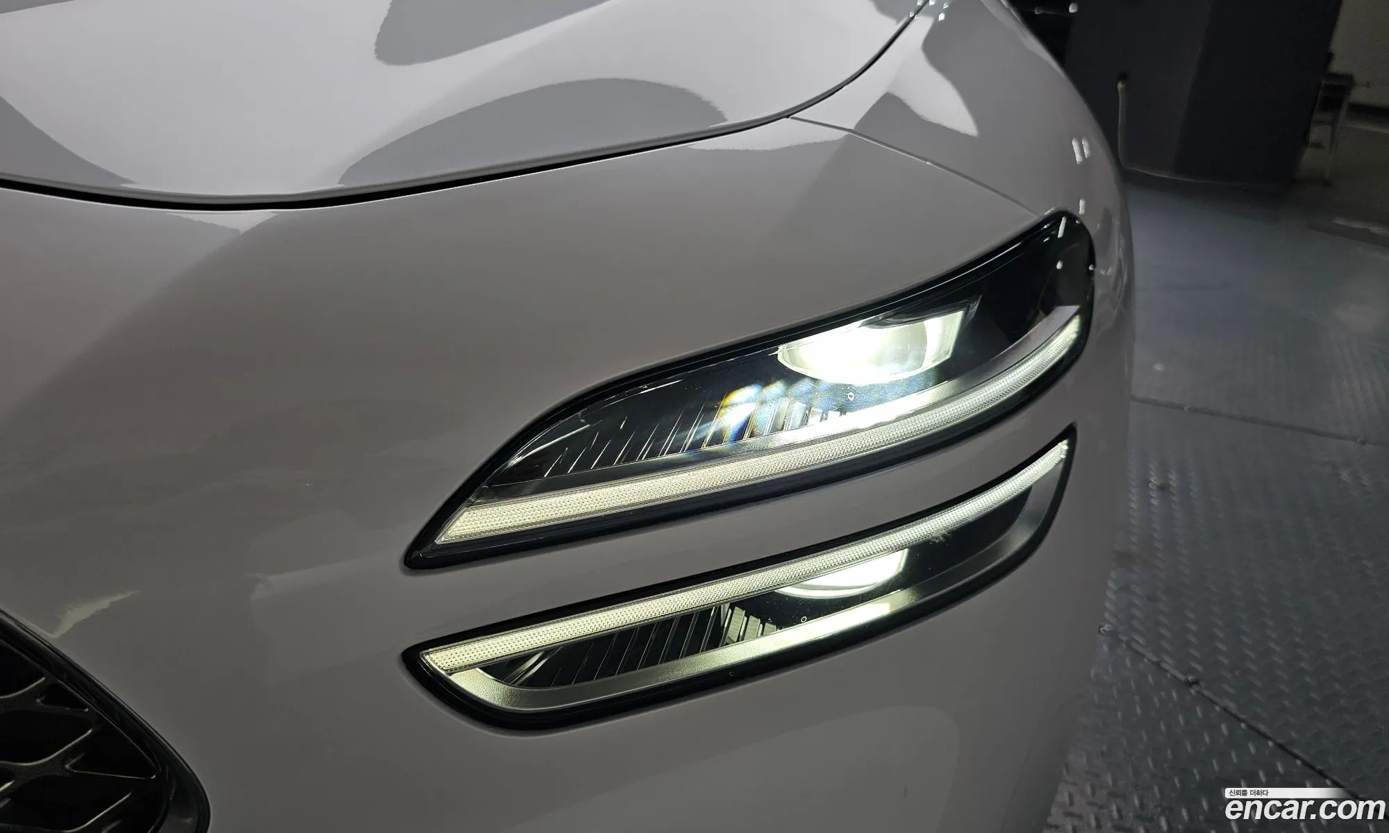 Genesis G70 2021 KMTG341ABMU094104 — 20