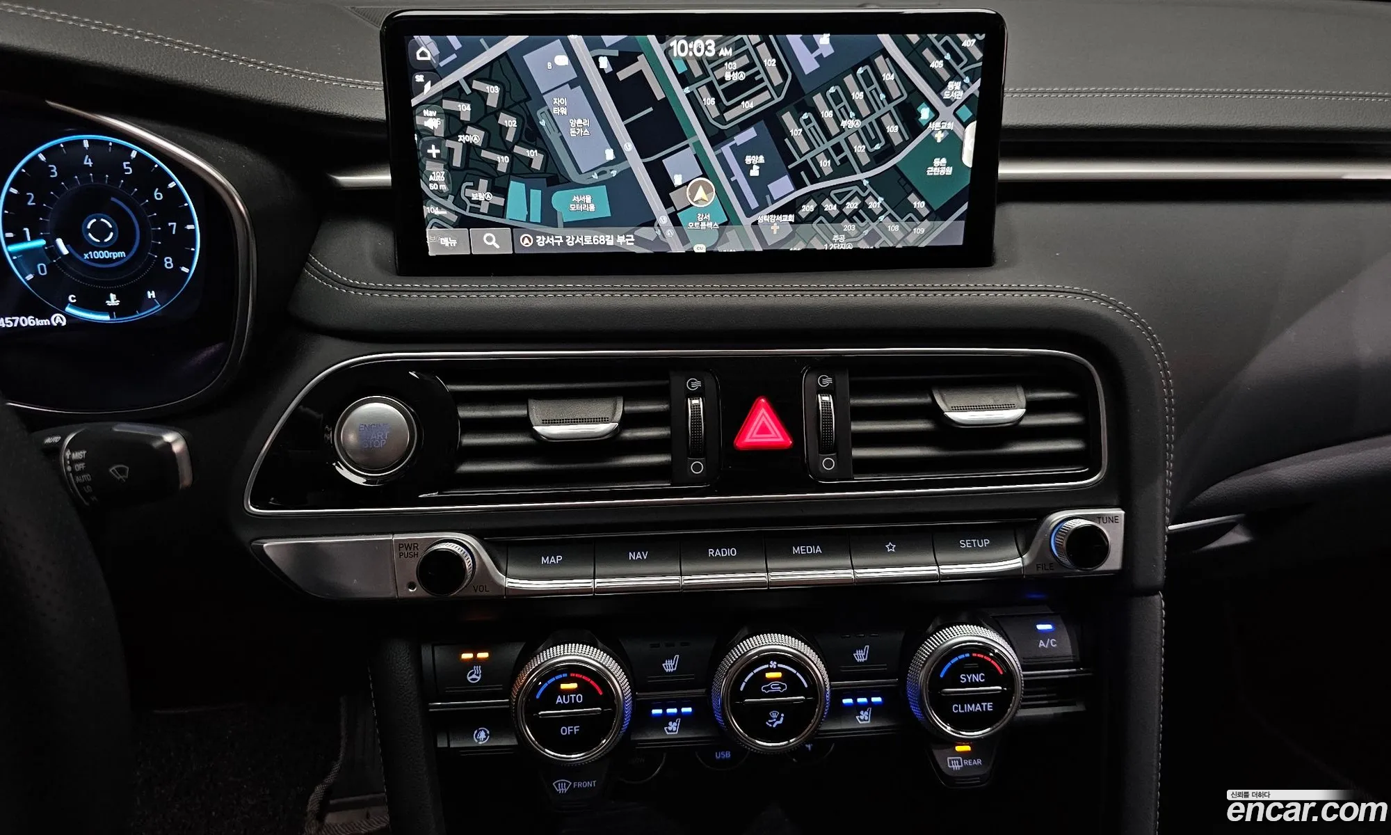 Genesis G70 2021 KMTG341ABMU094104 — 18