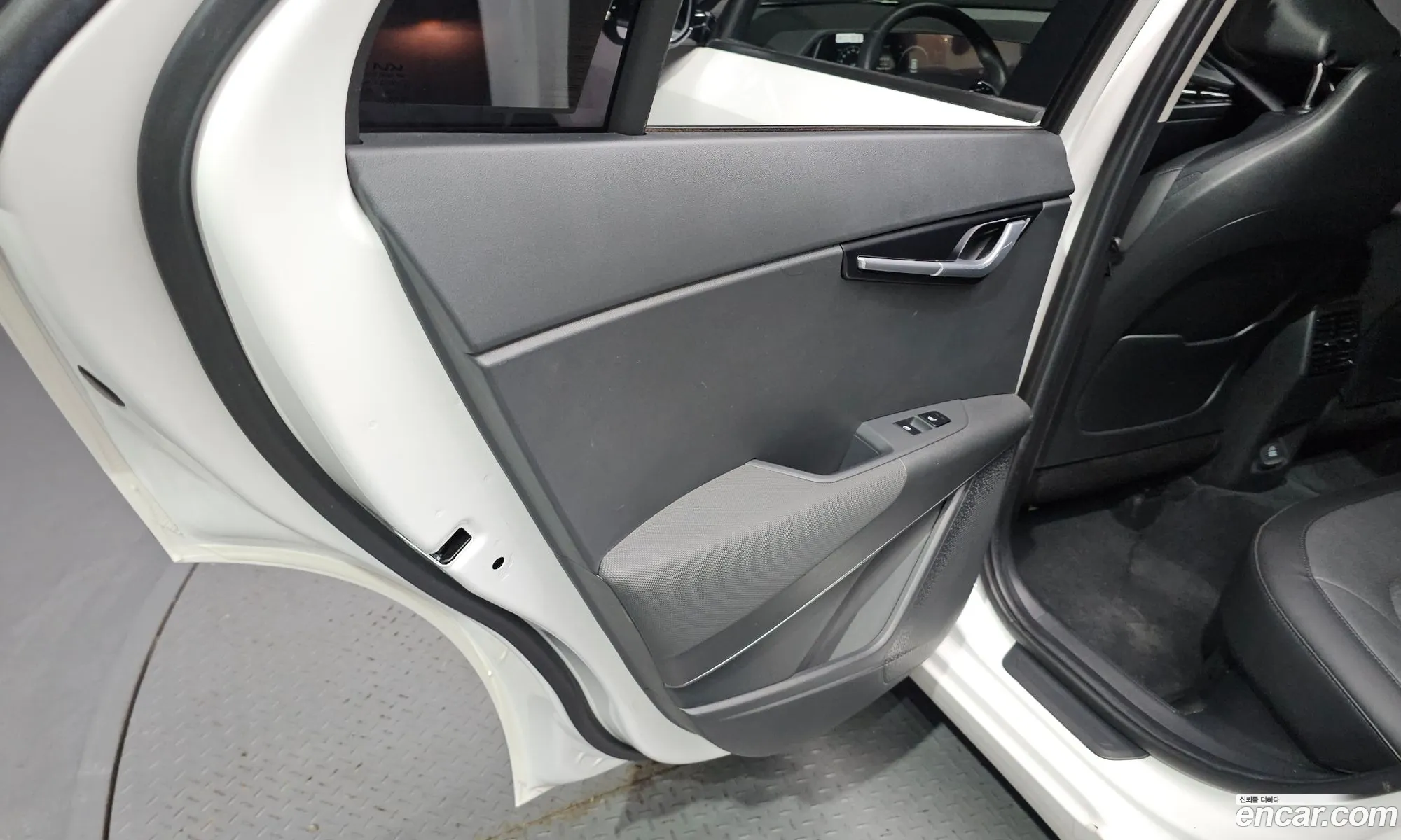 Kia Niro 2022 KNACR81EGNA008171 — 5