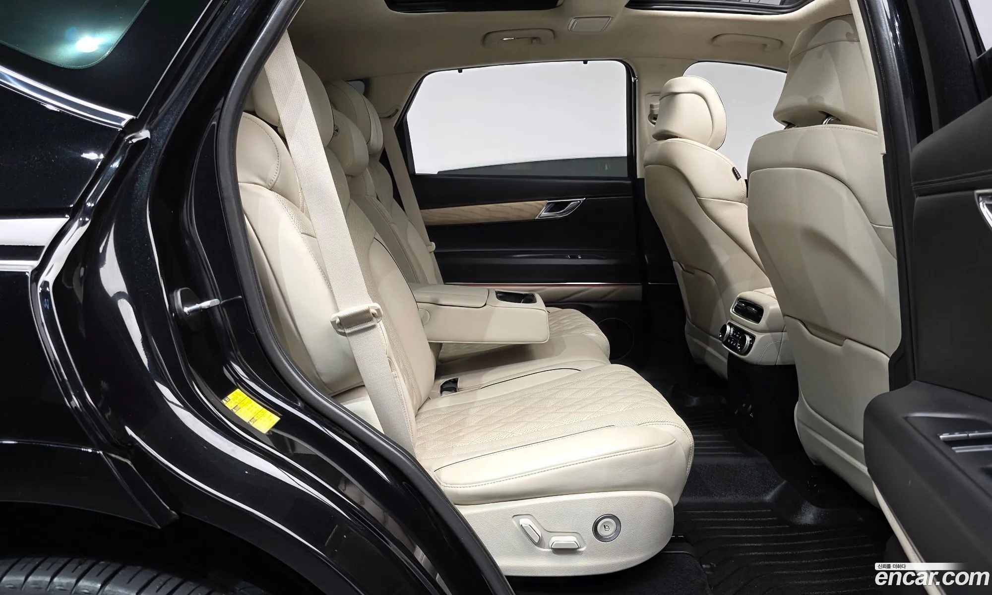 Genesis GV80 2023 — 38