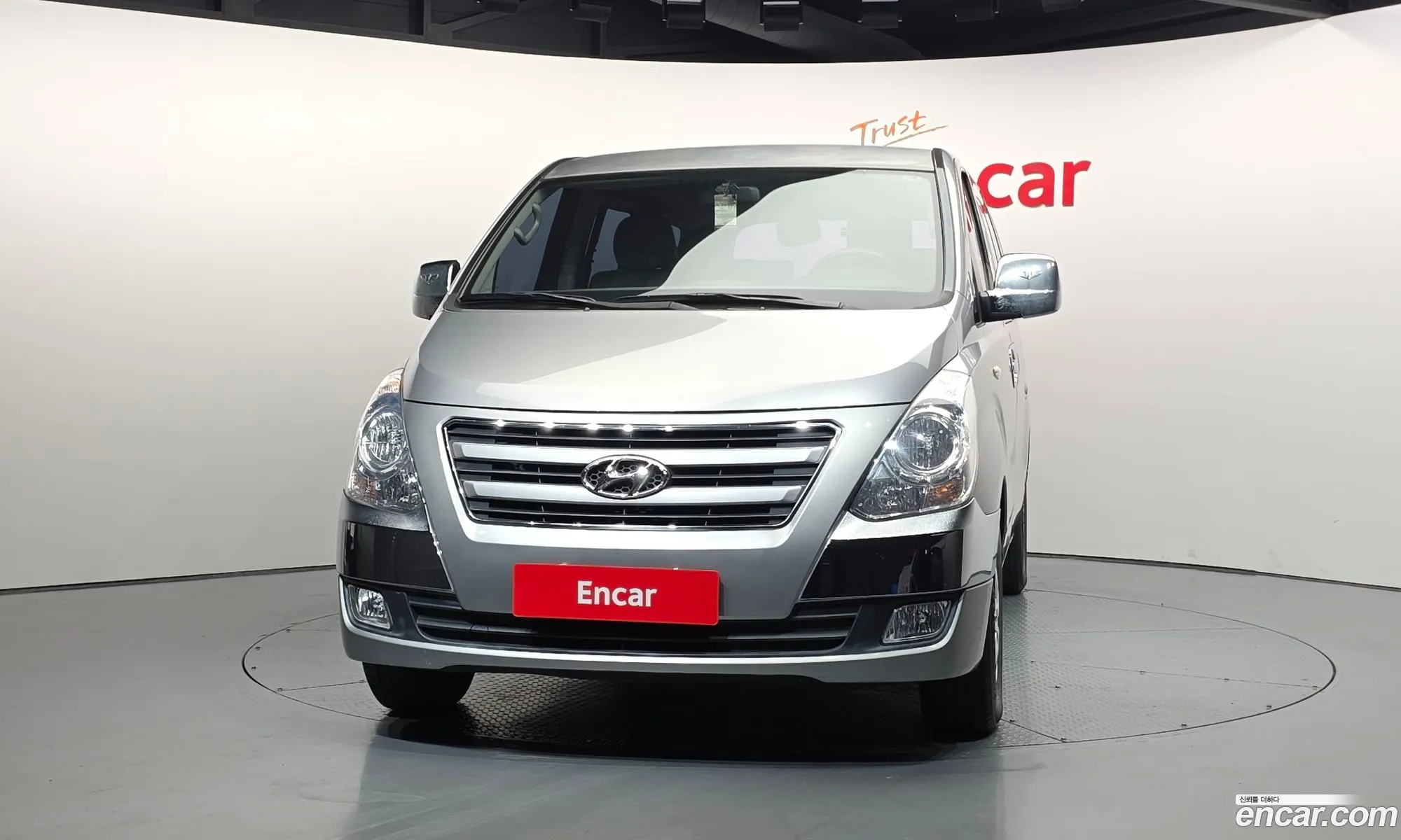 Hyundai Grand Starex 2015 — 11