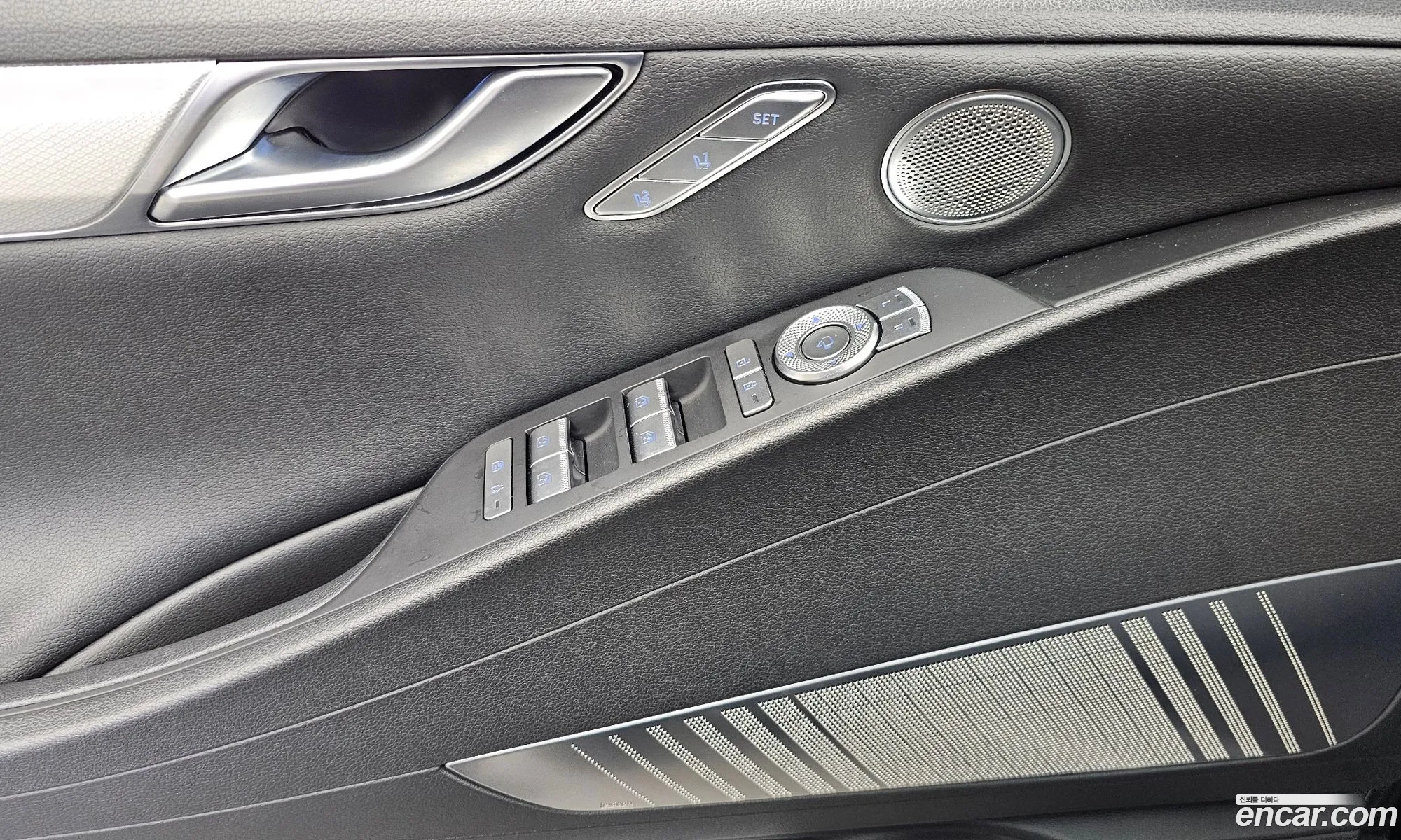 Genesis Electrified G80 2023 — 2