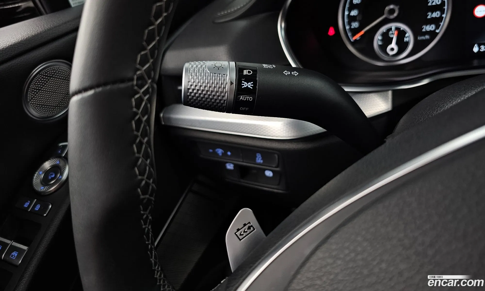 Genesis Electrified G80 2023 — 23