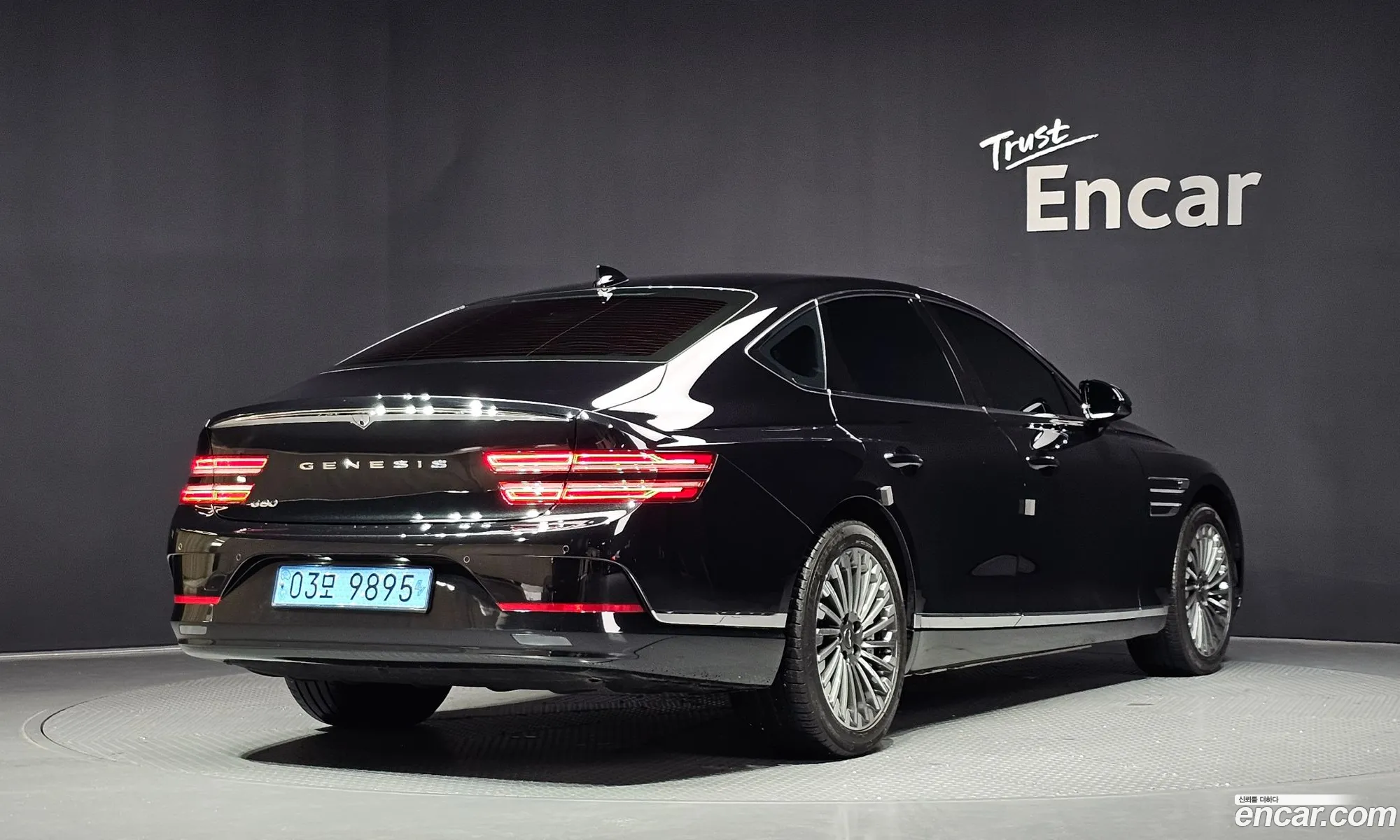 Genesis Electrified G80 2023 — 6