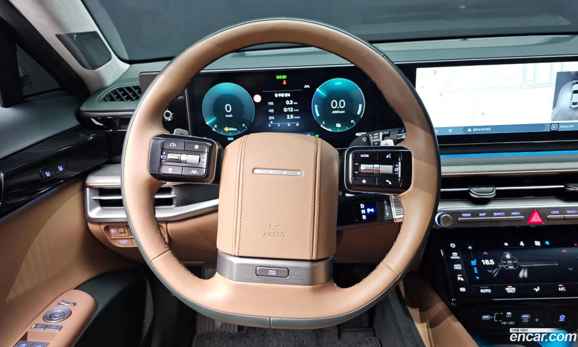 Hyundai Grandeur Hybrid 2023 — 11